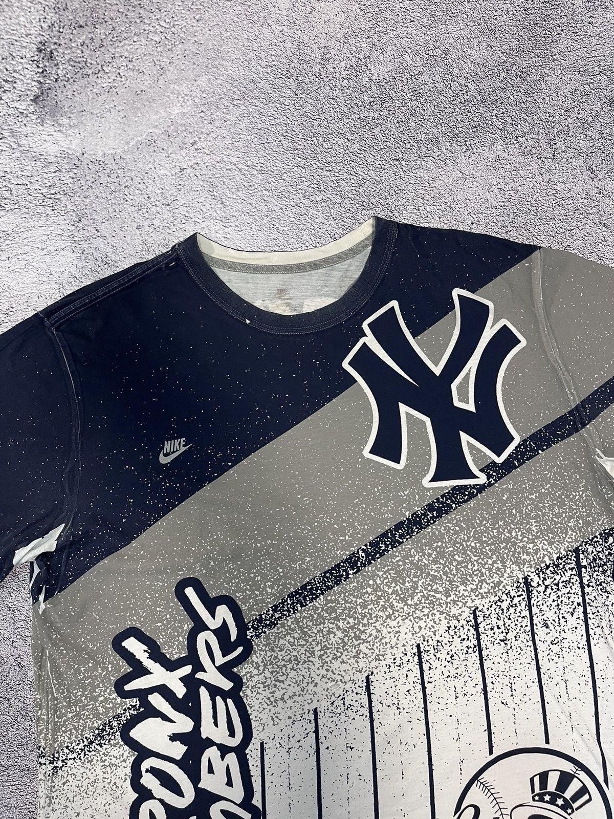 New York Yankees × Nike × Vintage Nike New York Yankees Mens T - Shirt Vintage Bronx Bombers Size US XL / EU 56 / 4 - 4 Thumbnail