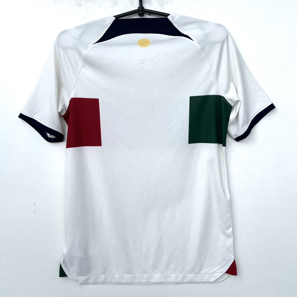 Nike 2022-2023 Portugal soccer jersey football Shirt (Kids) Size US XXS / EU 40 - 7 Thumbnail