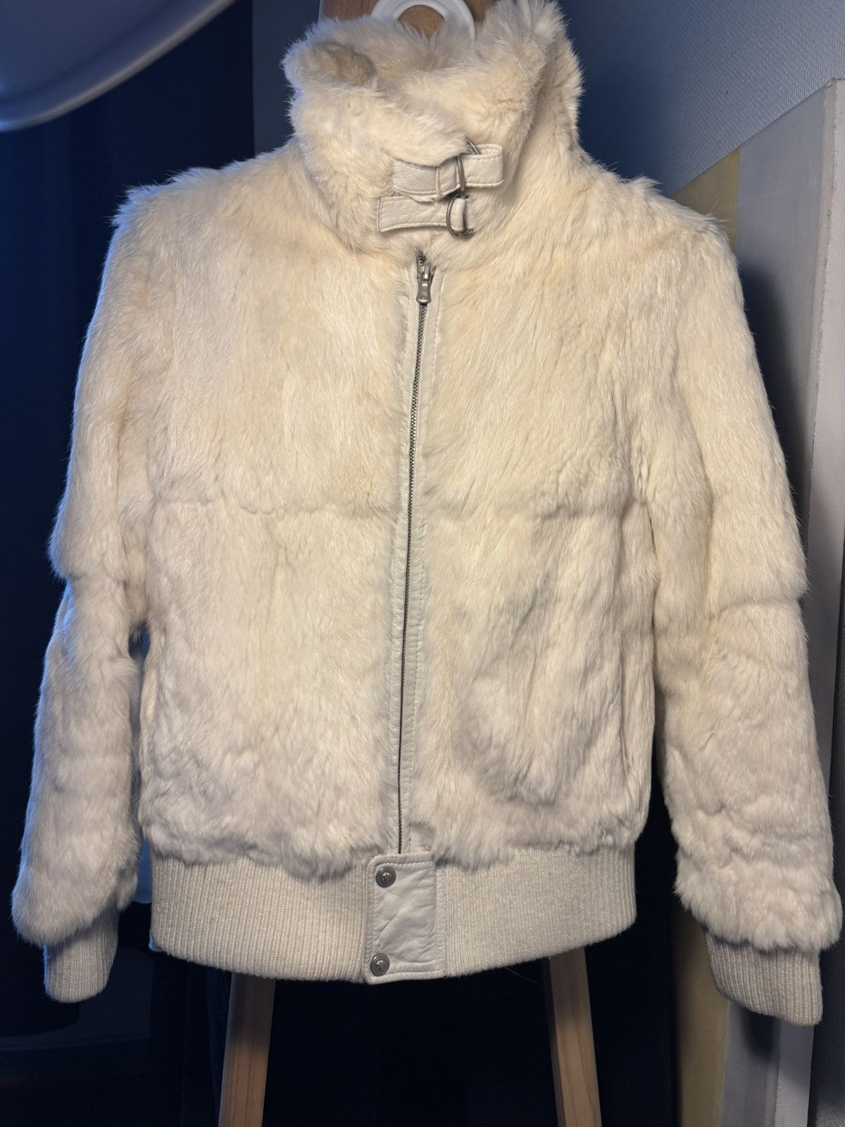 Versace Jeans Couture White rabbit fur vintage Versace Jeans Couture jacket Size XS / US 0-2 / IT 36-38 - 6 Thumbnail