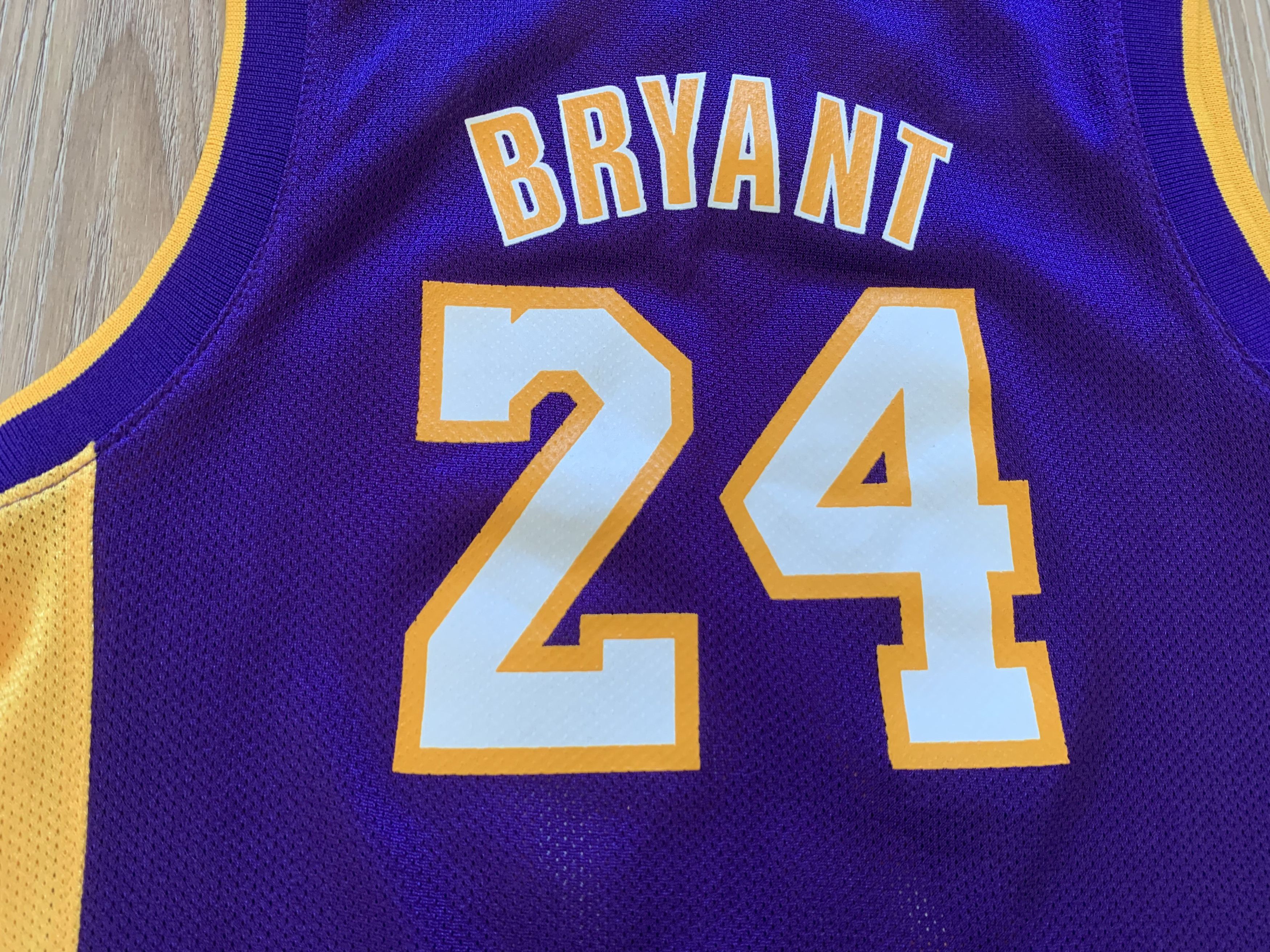 Adidas Vintage Adidas Los Angeles Lakers Kids Kobe Bryant 24 Jersey Size US XXS / EU 40 - 6 Thumbnail