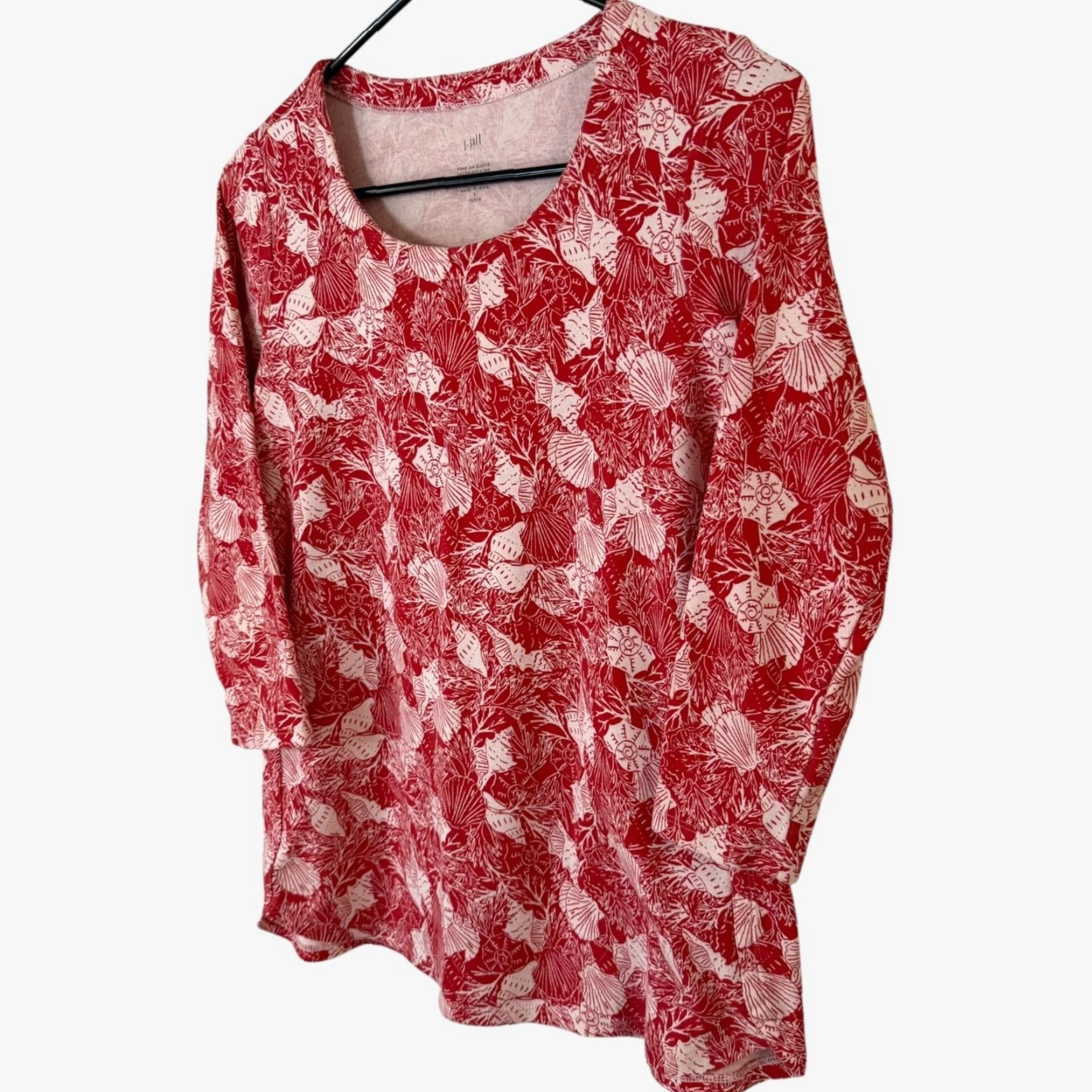 J. Jill VINTAGE J.Jill Pima Shell Print 3/4 Sleeve Scoop-Neck Tee Shirt Red Womens Petite Small Beachy Size S / US 4 / IT 40 - 2 Thumbnail
