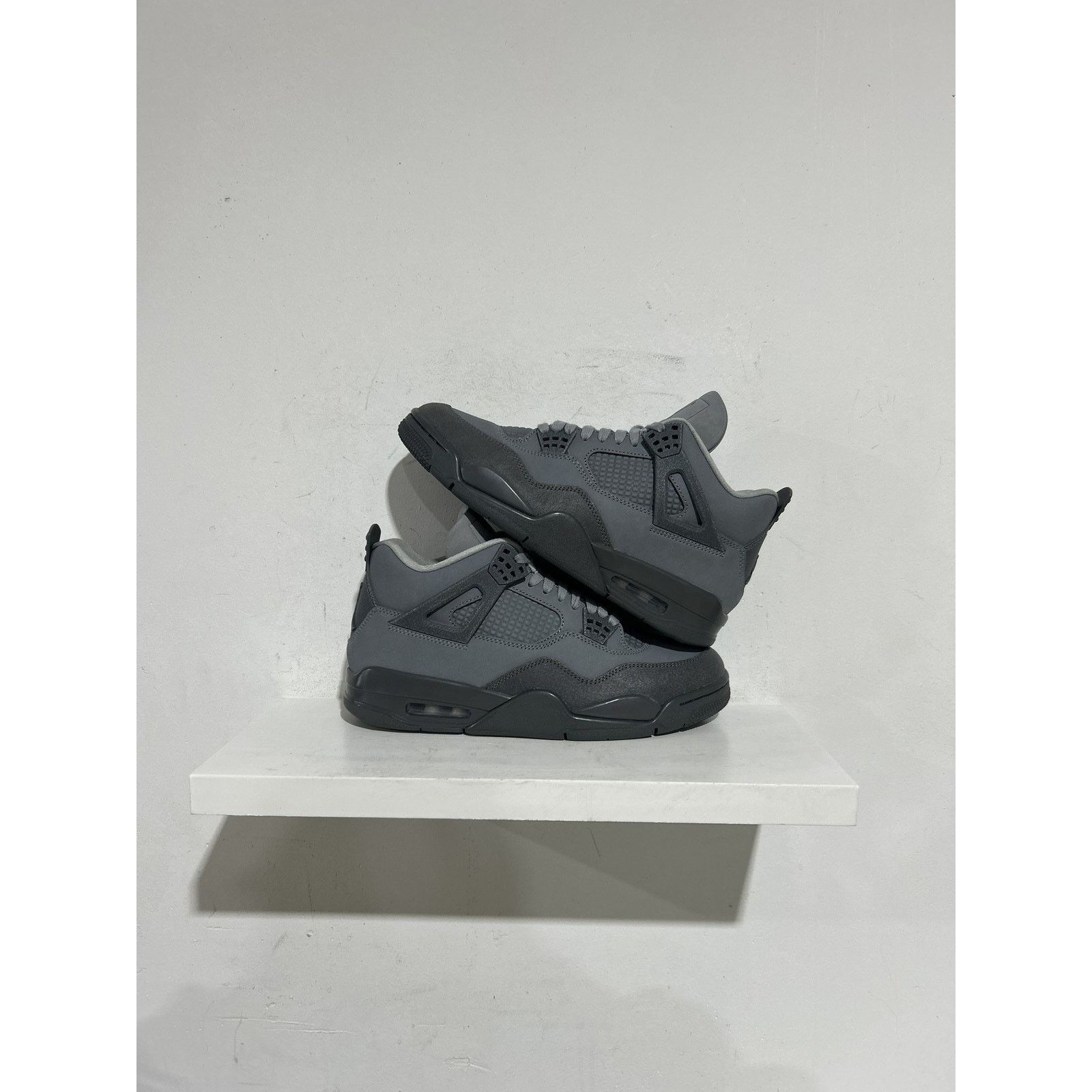 Nike AIR JORDAN 4 RETRO SE 'WET CEMENT' SIZE 8.5 NEW Size US 8.5 / EU 41-42 - 1 Thumbnail