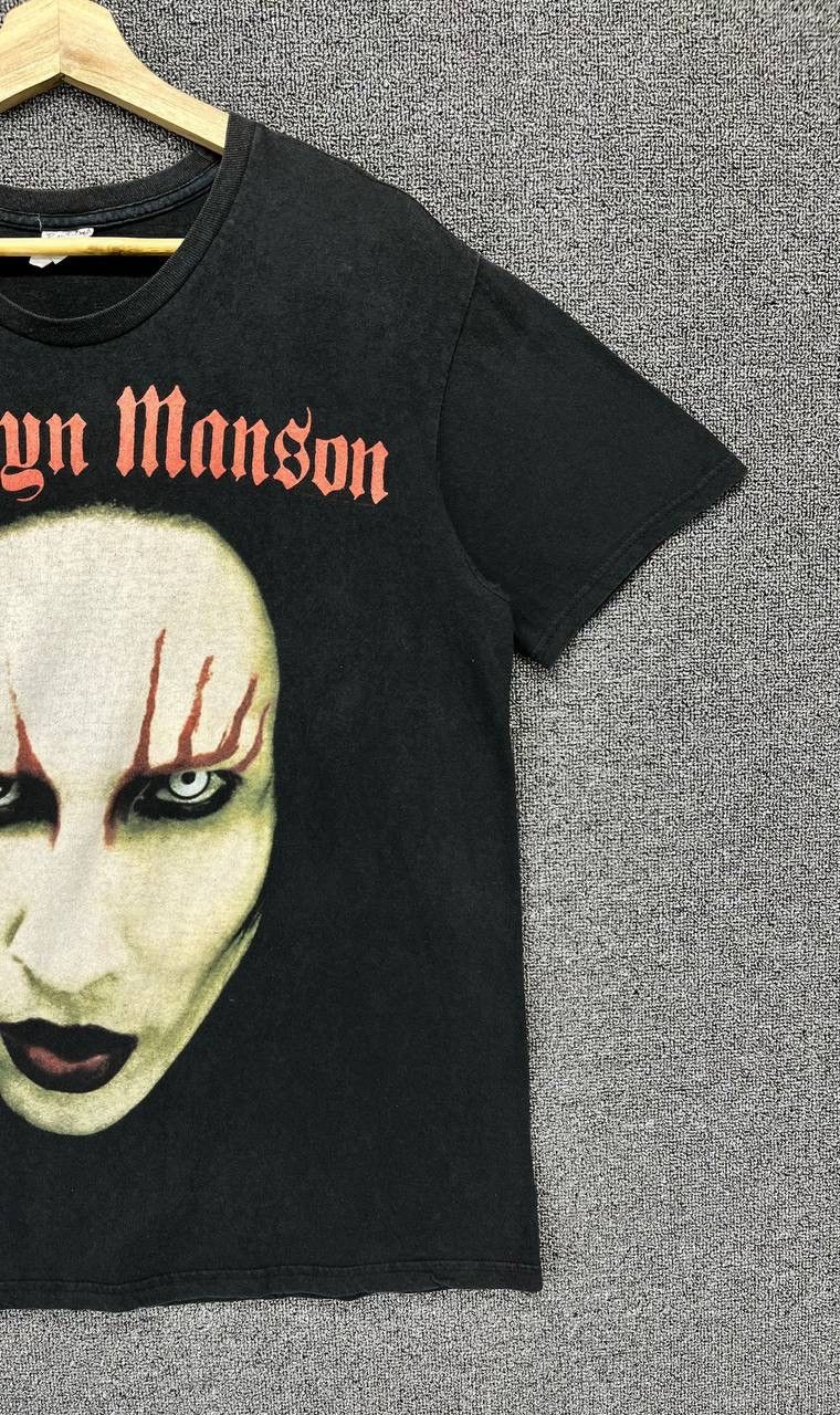 Band Tees Vintage Marilyn Manson Punk Rock Band Tees T Shirts Size US M / EU 48-50 / 2 - 4 Thumbnail