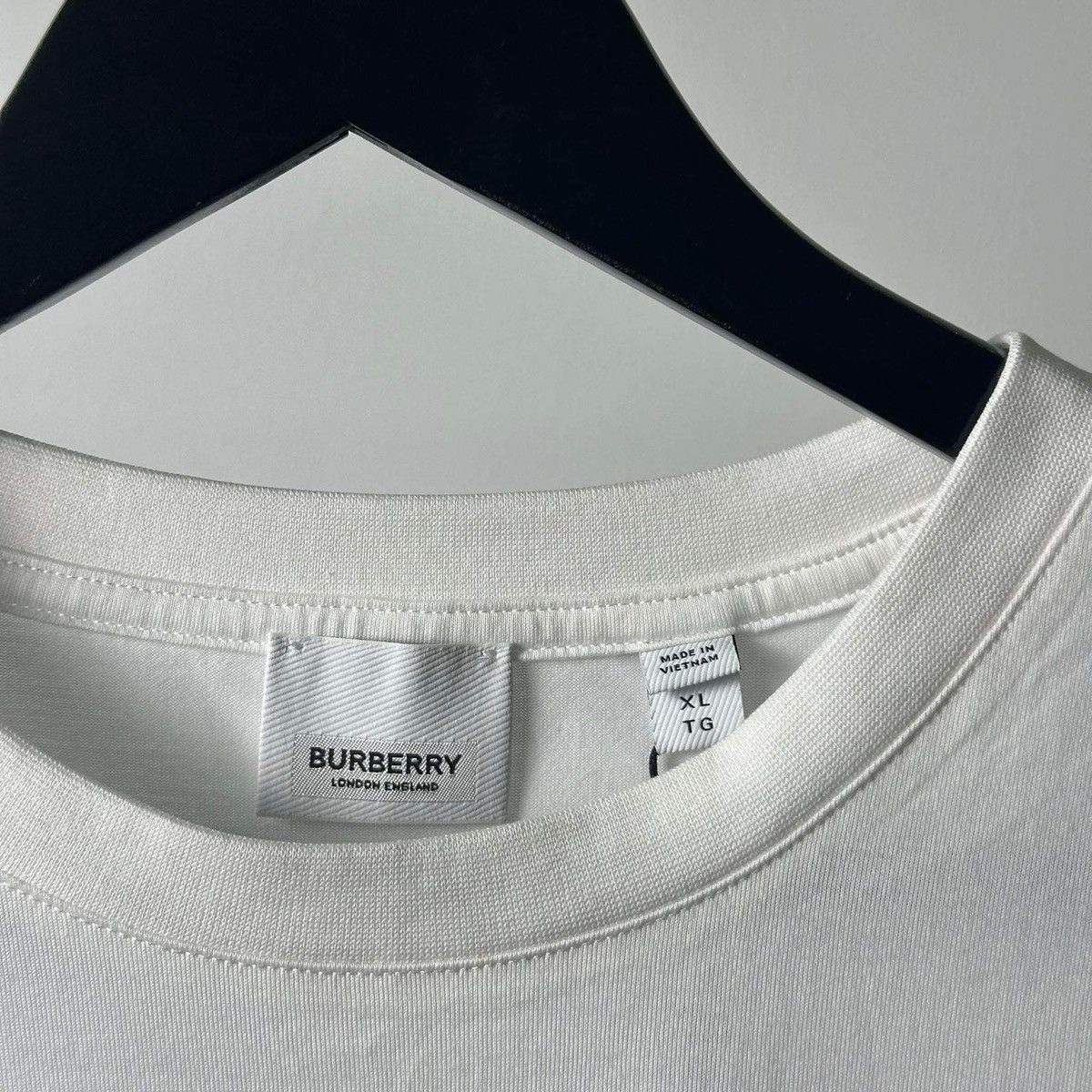 Burberry BURBERRY LOGO WHITE T SHIRT Size US XL / EU 56 / 4 - 3 Thumbnail