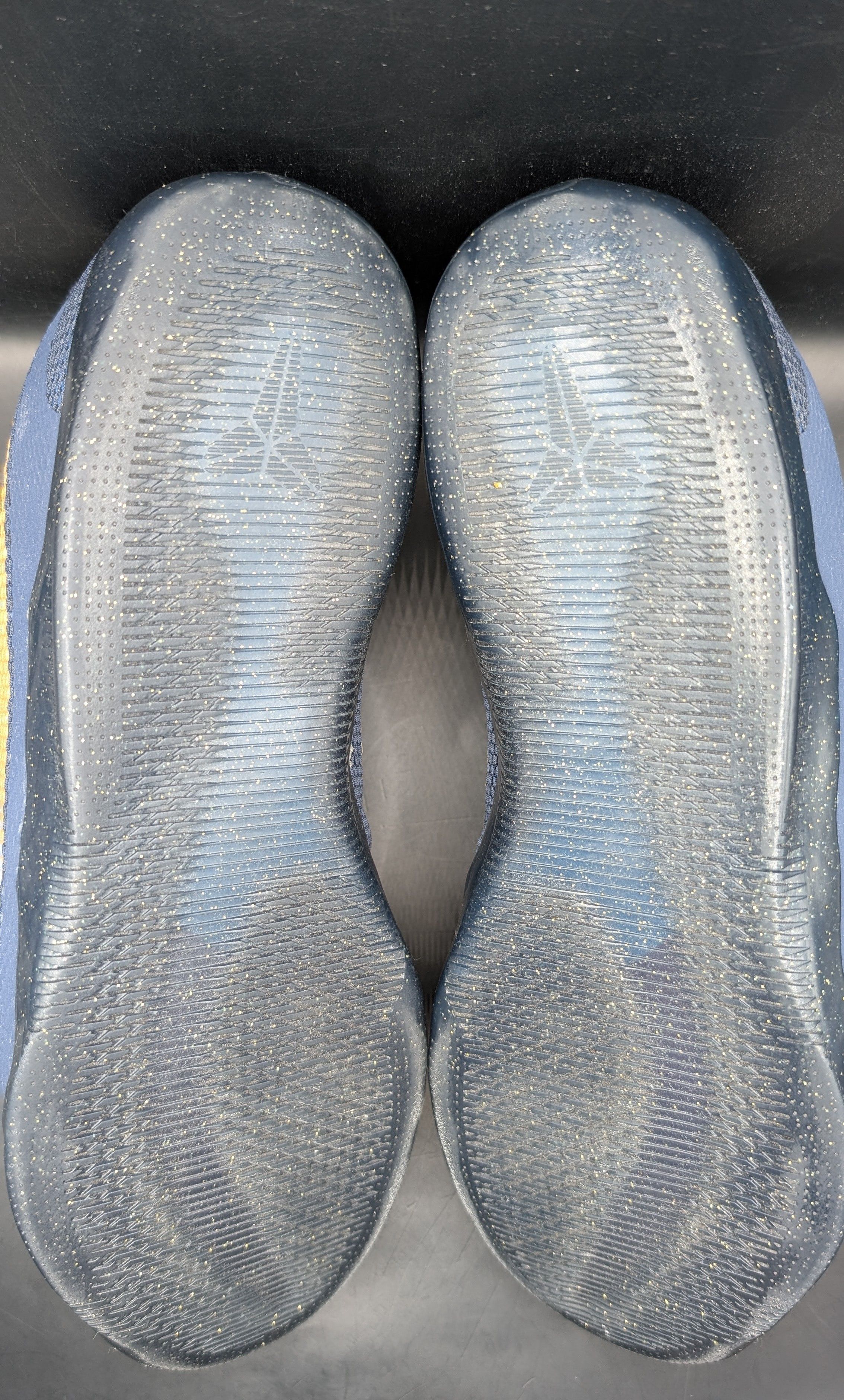 Nike Nike Kobe 11 EM Low Philippines Size US 13 / EU 46 - 6 Thumbnail