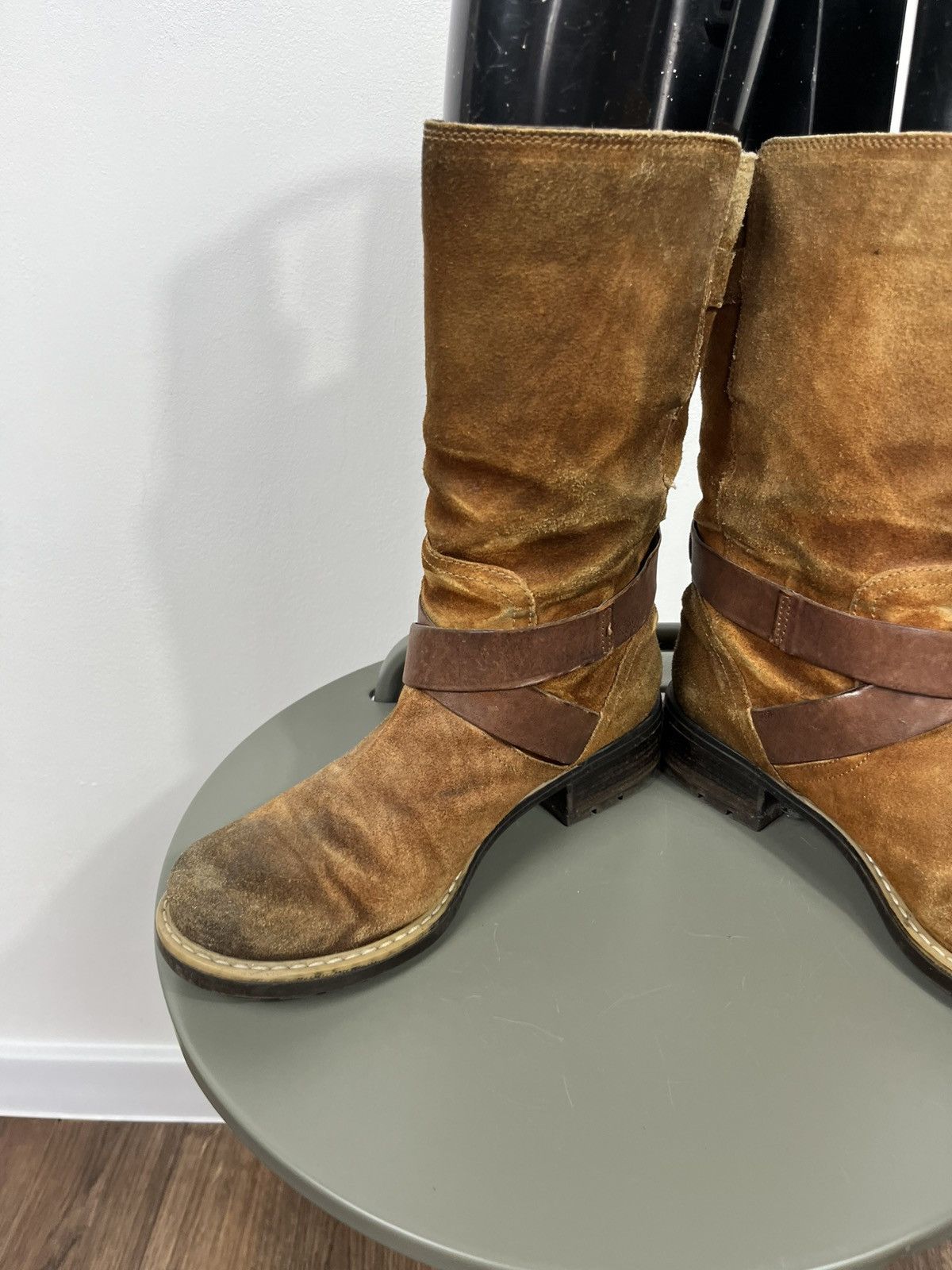 Clarks Distressed Clarks Suede Engineer Biker Boots 37 Buckle Strap Size US 7.5 / IT 37.5 - 8 Thumbnail