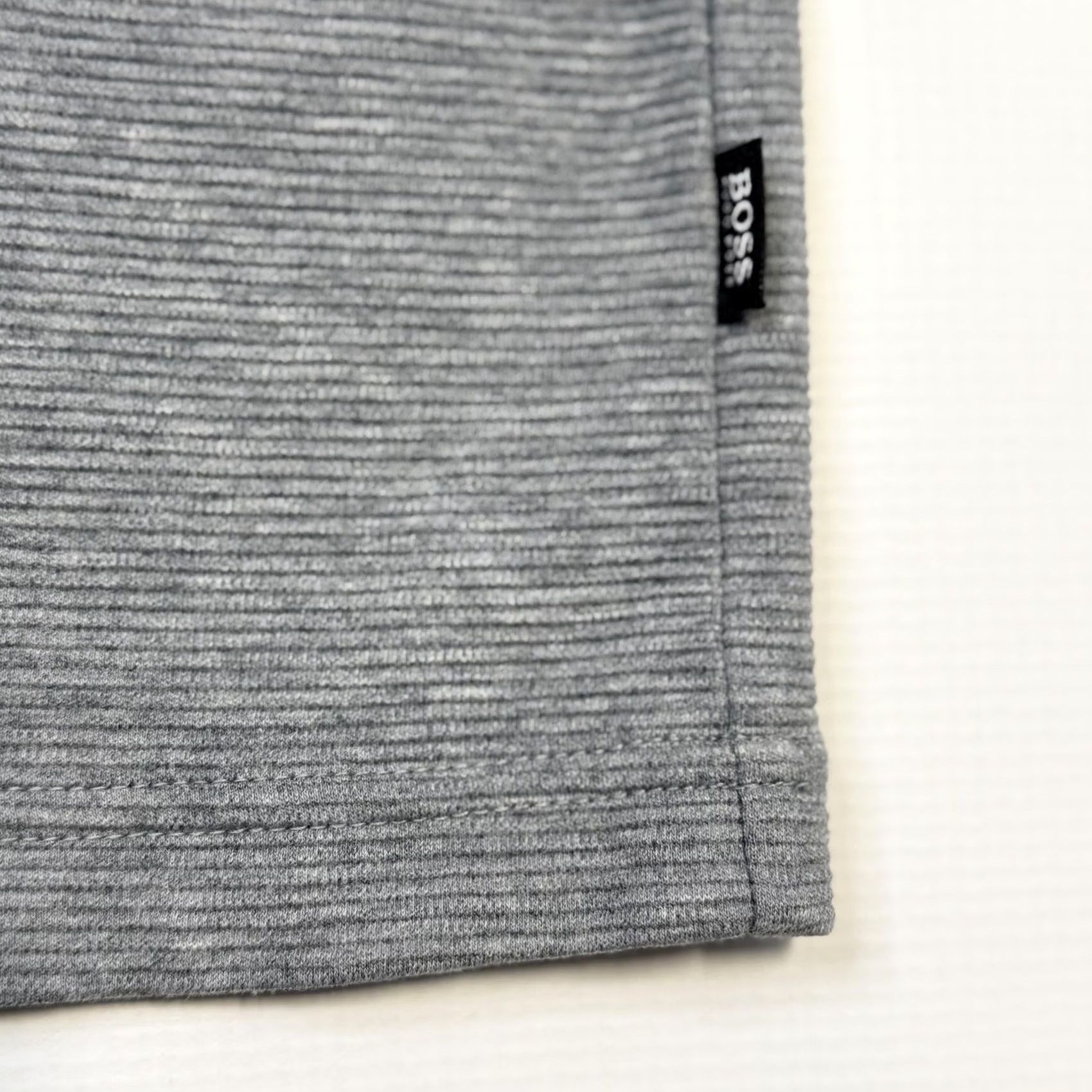 Hugo Boss BOSS Hugo Boss Sweater Mens Large Gray Quarter Zip Mock Neck Pullover Long Sleeve Knit Size US L / EU 52-54 / 3 - 2 Thumbnail