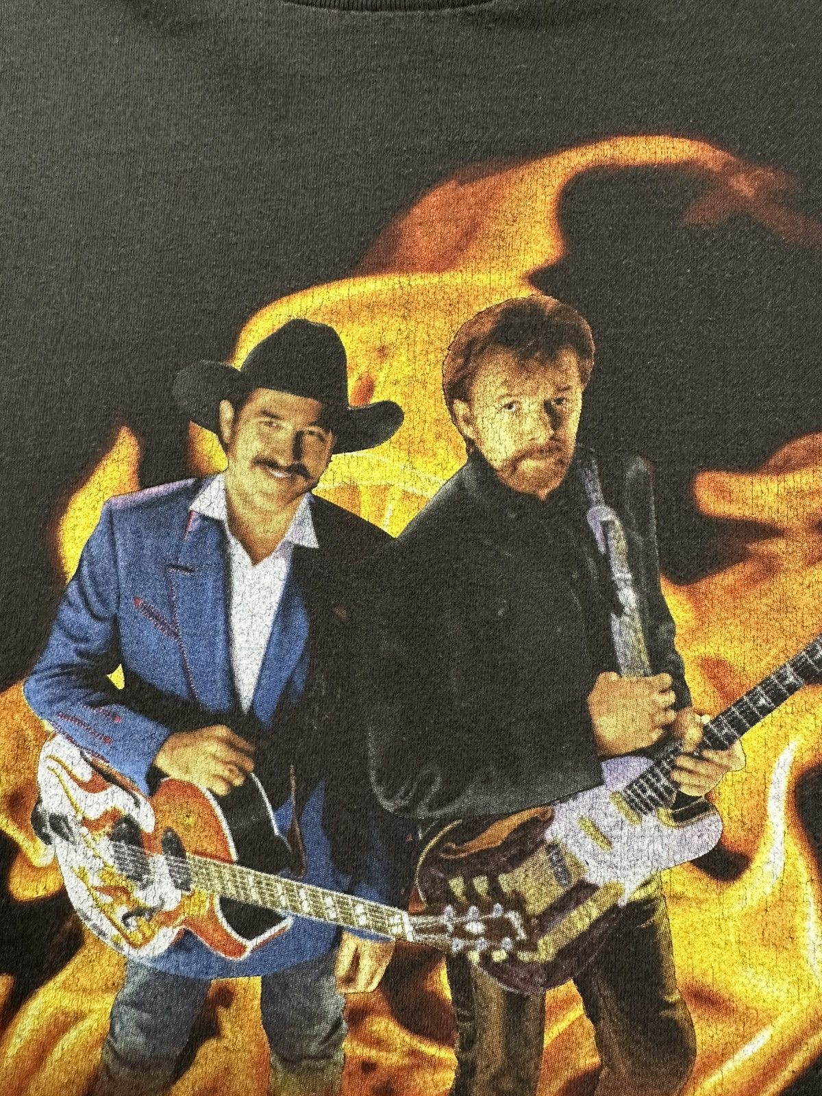 Band Tees Vintage 90s Brooks And Dunn Flames Country Band T-Shirt Size US XXL / EU 58 / 5 - 8 Thumbnail
