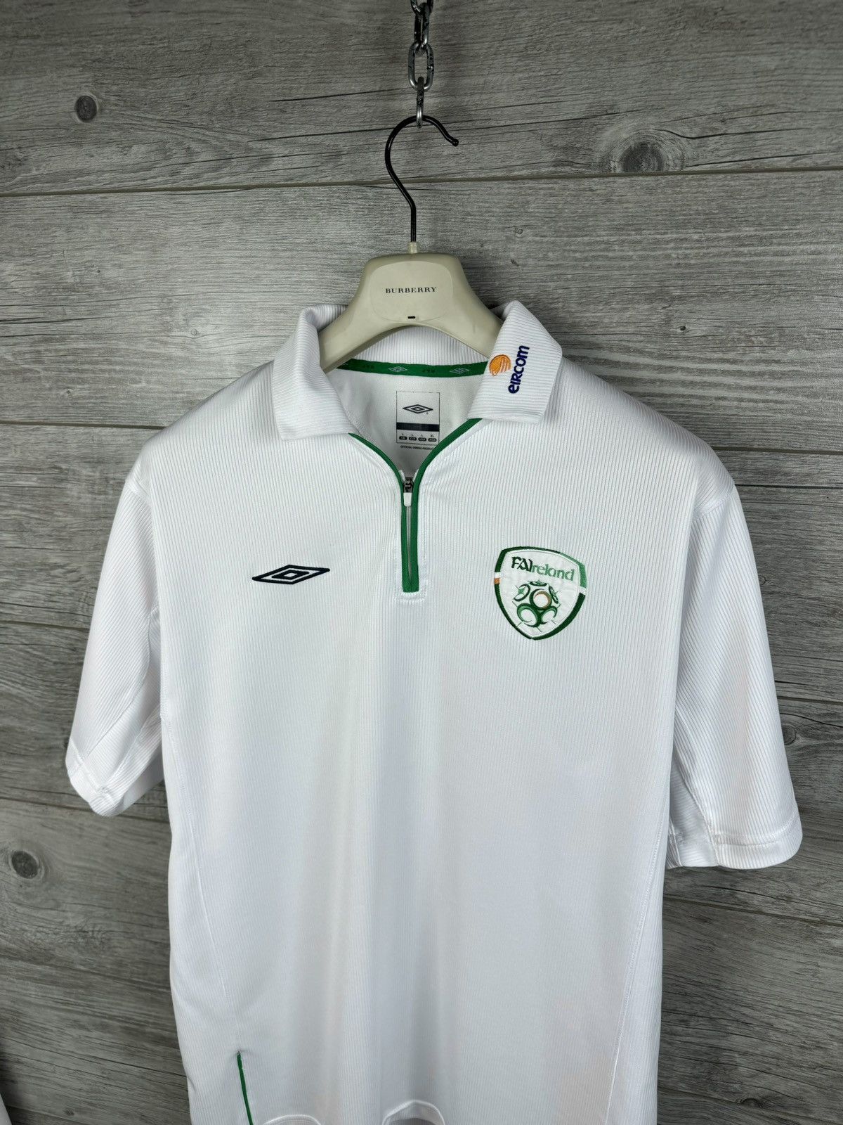 Umbro OFFICIAL UMBRO PRODUCT FAlreland SIZE L Size US L / EU 52-54 / 3 - 4 Thumbnail