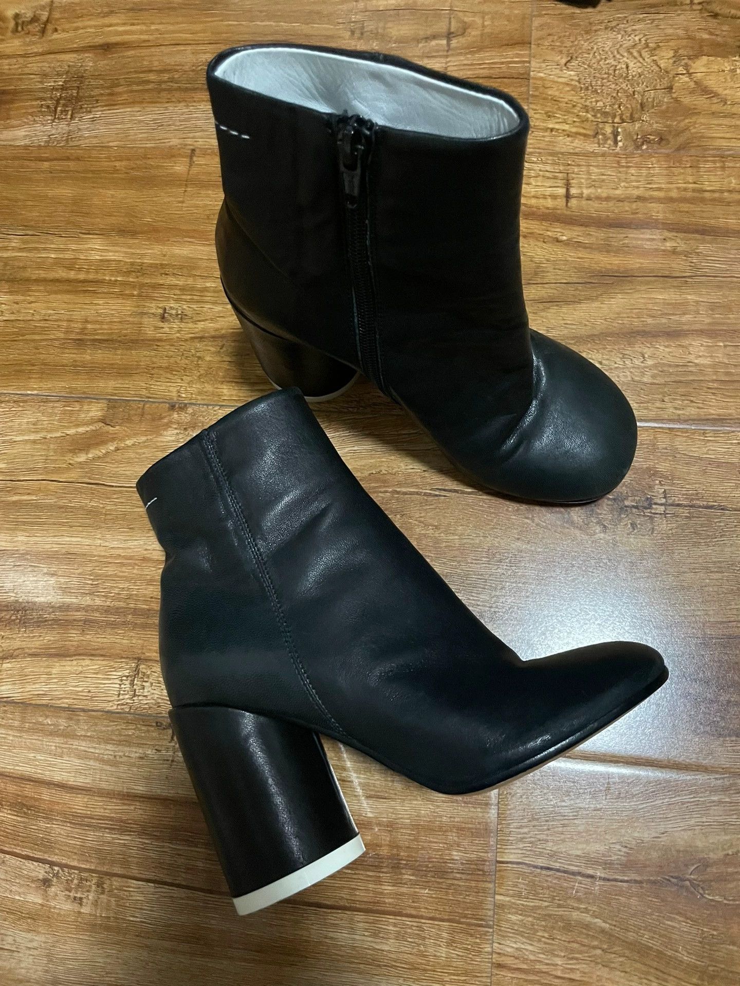 MM6 mm6 8cm Heel Lambskin Short Boots (35, Worn, Half Size Up) Size US 4.5 / IT 34.5 - 2 Thumbnail