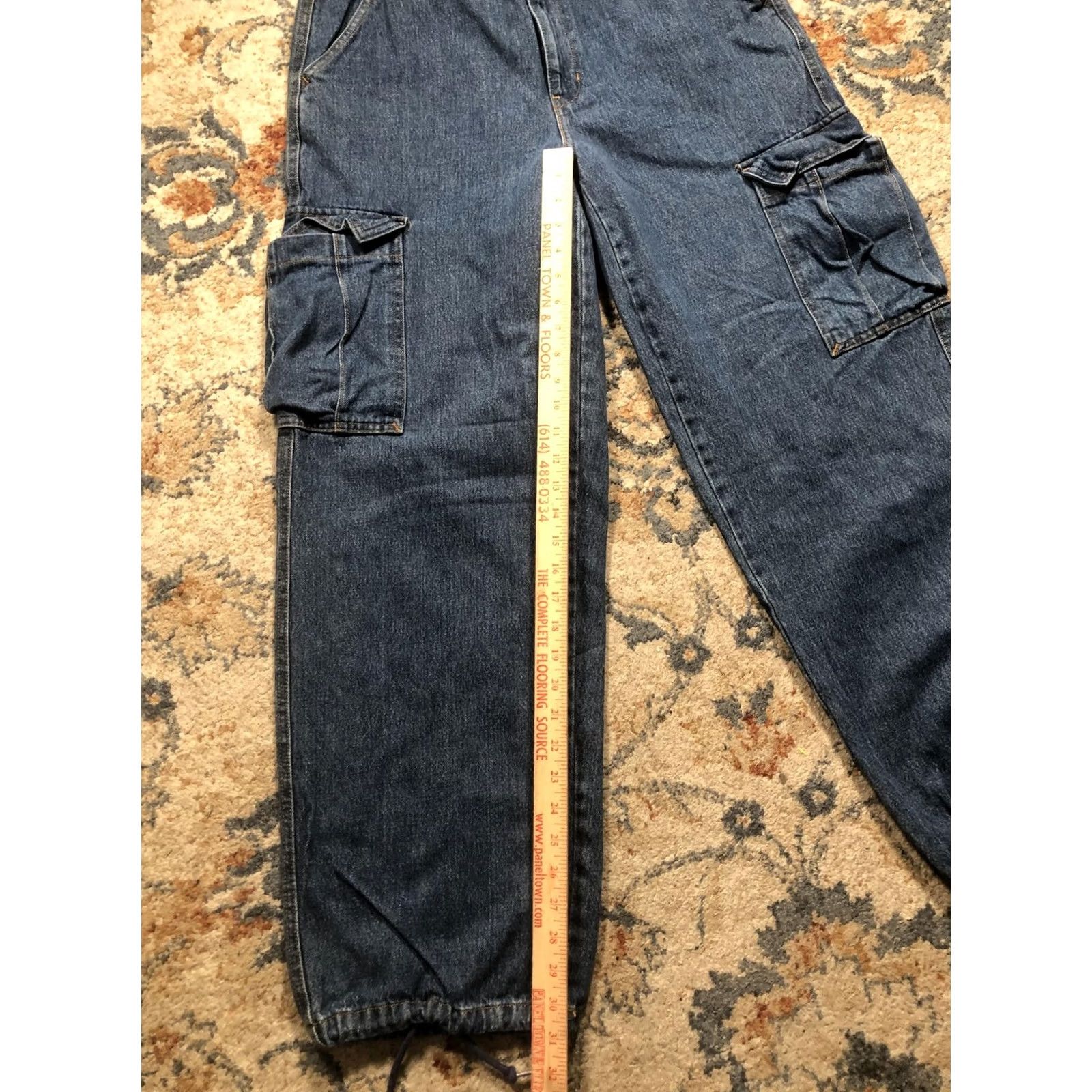 Levi's VINTAGE Levi's 94 Baggy Jeans Women's 30x32 Blue Denim Cargo Jogger Drawstring Cuff Size 30" / US 8 / IT 44 - 3 Thumbnail
