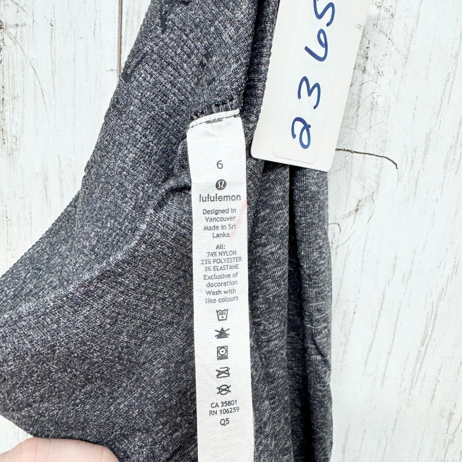 Lululemon Lululemon Skirt Size 6 Heather Gray Boulevard Bliss Midi Size 28" / US 6 / IT 42 - 3 Thumbnail