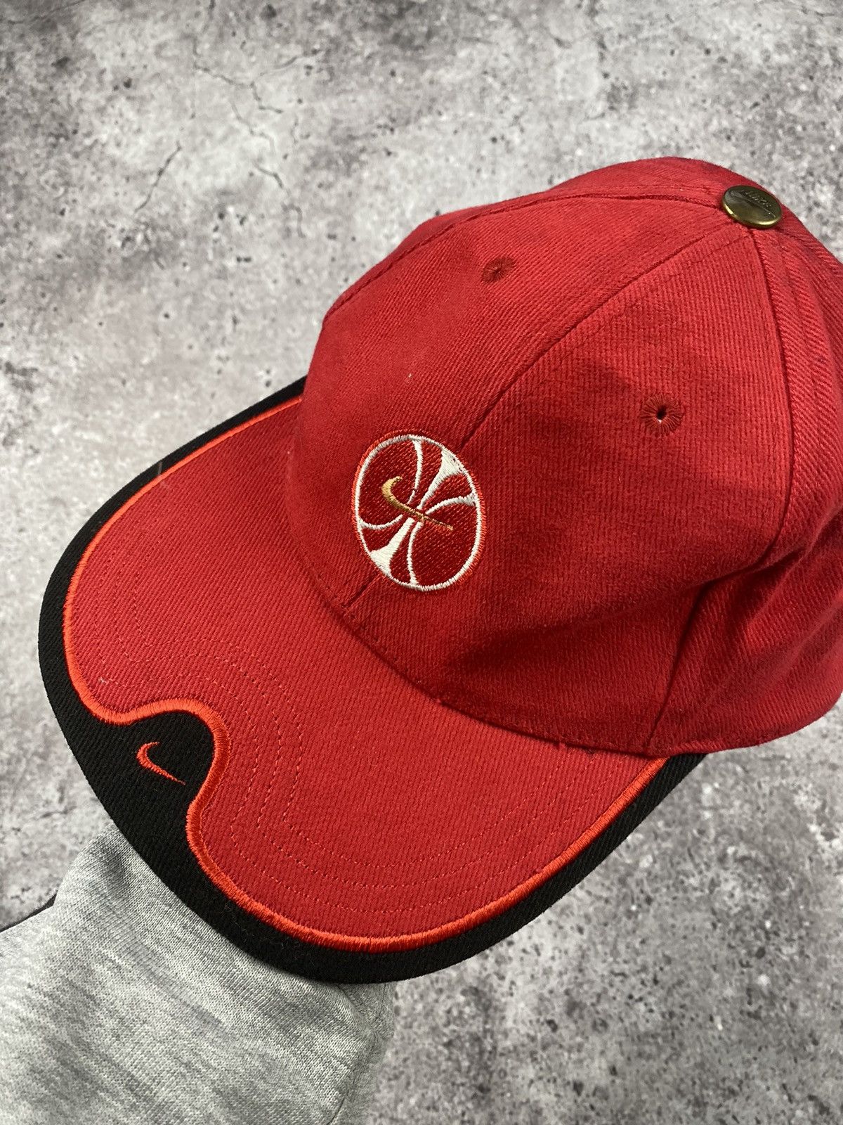 Nike × Vintage Vintage Nike Basketball Swoosh Y2K Cap Japan Size ONE SIZE - 3 Thumbnail