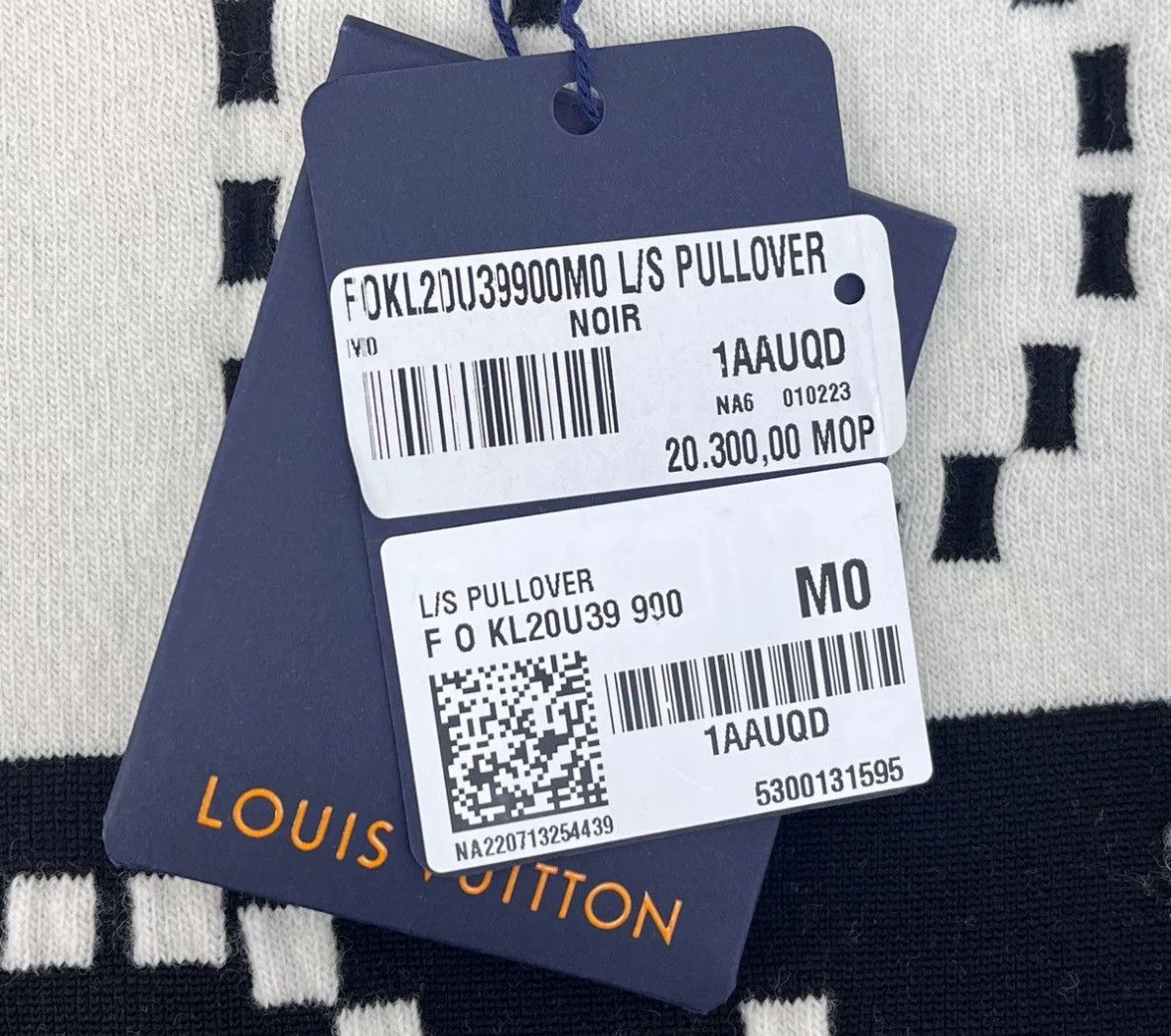 Louis Vuitton Louis Vuitton Black and white wide sheep wool sweater Size US M / EU 48-50 / 2 - 8 Thumbnail