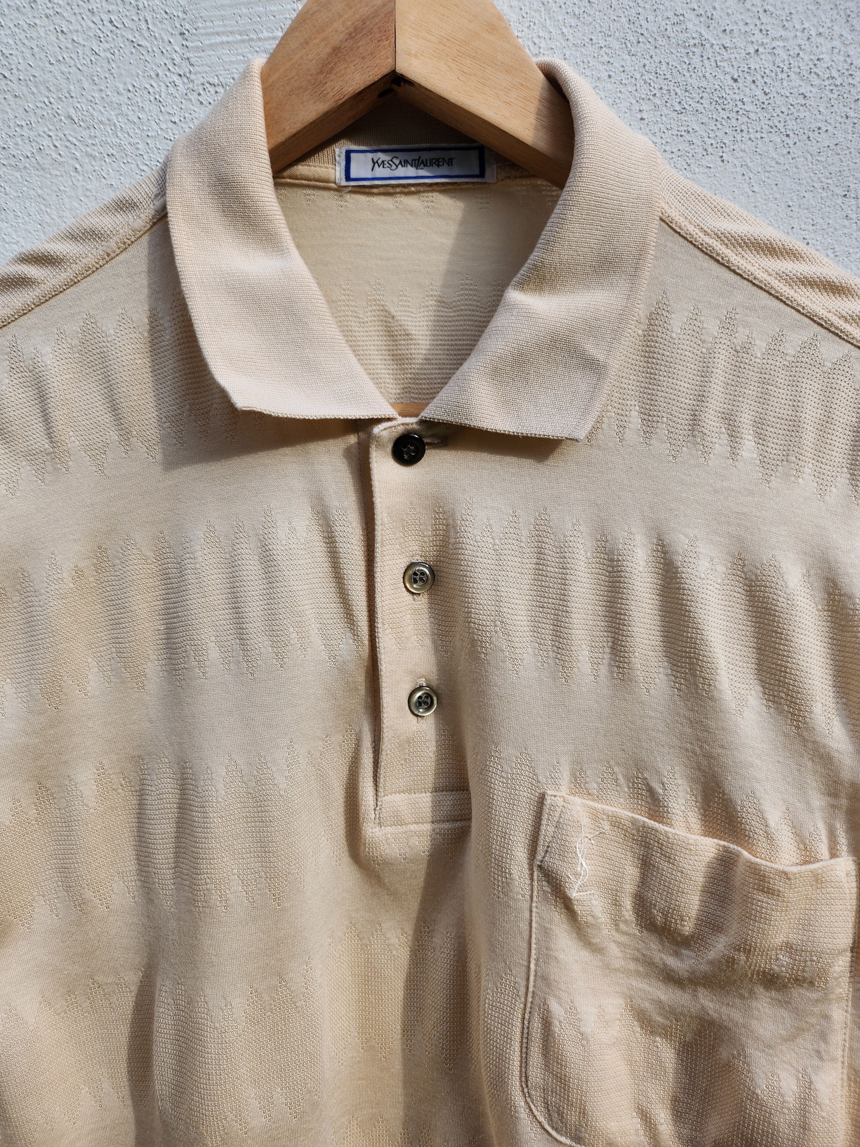 Yves Saint Laurent 💥YSL Yves Saint Laurent Small Logo Polos Size US M / EU 48-50 / 2 - 3 Thumbnail