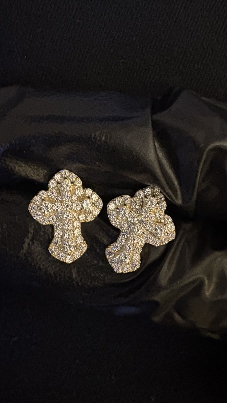 Other Diamond cross earrings Size ONE SIZE - 1 Thumbnail