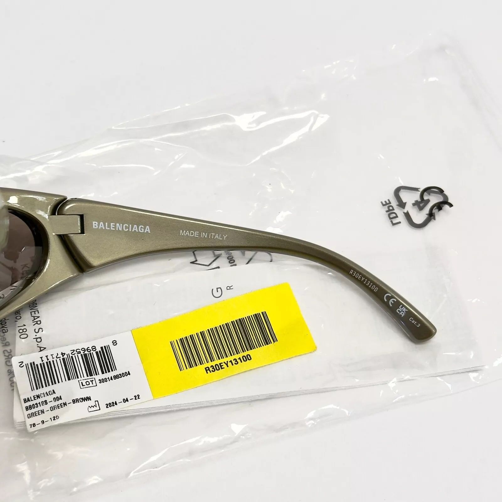 Balenciaga BALENCIAGA DYNAMO 0318 Gold 004 Fashion Sunglasses BB0318 Size ONE SIZE - 8 Thumbnail