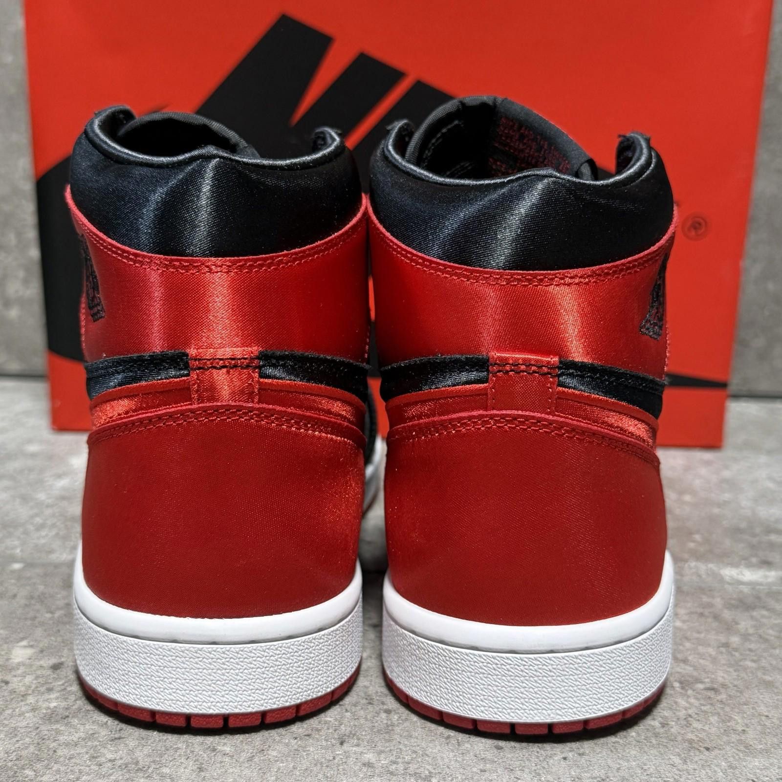 Nike Nike Air Jordan 1 High Satin Bred 11.5W New with Box Size US 11.5 / IT 41.5 - 5 Thumbnail