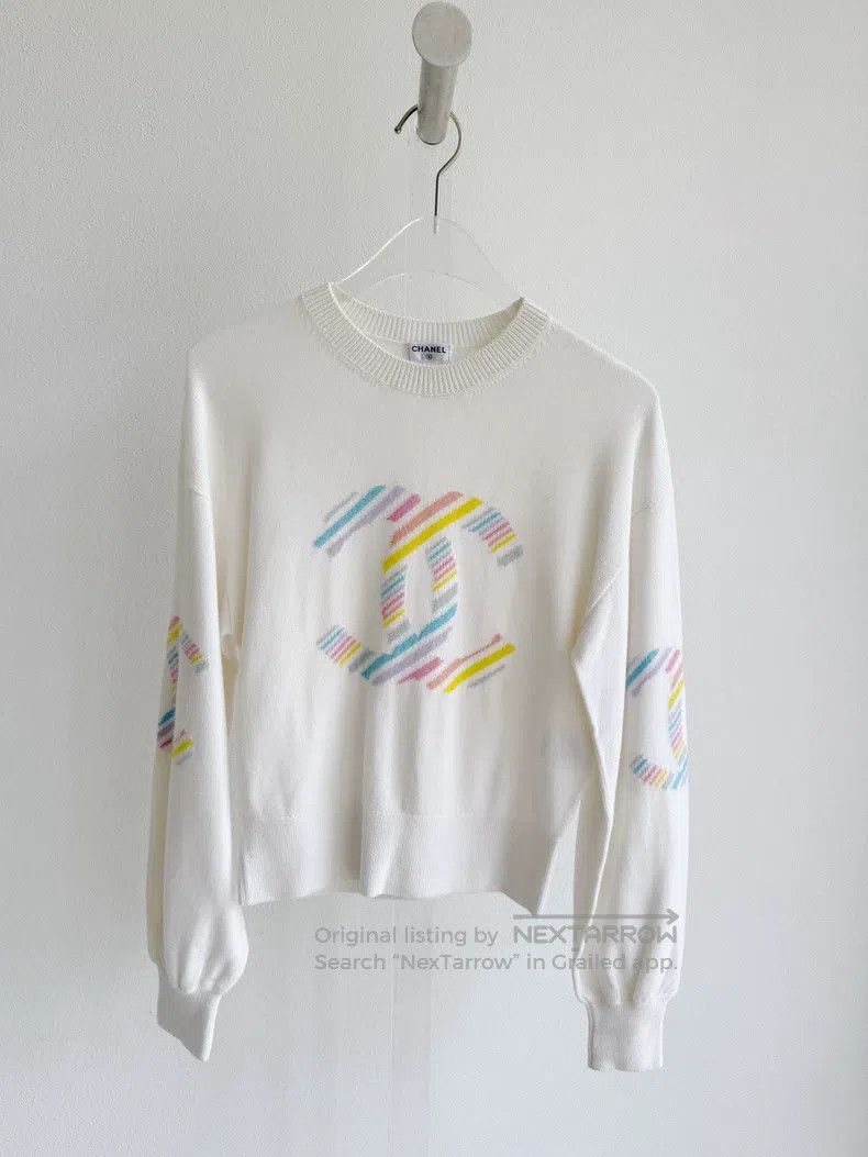 Chanel 19C white cashmere knitwear sweater