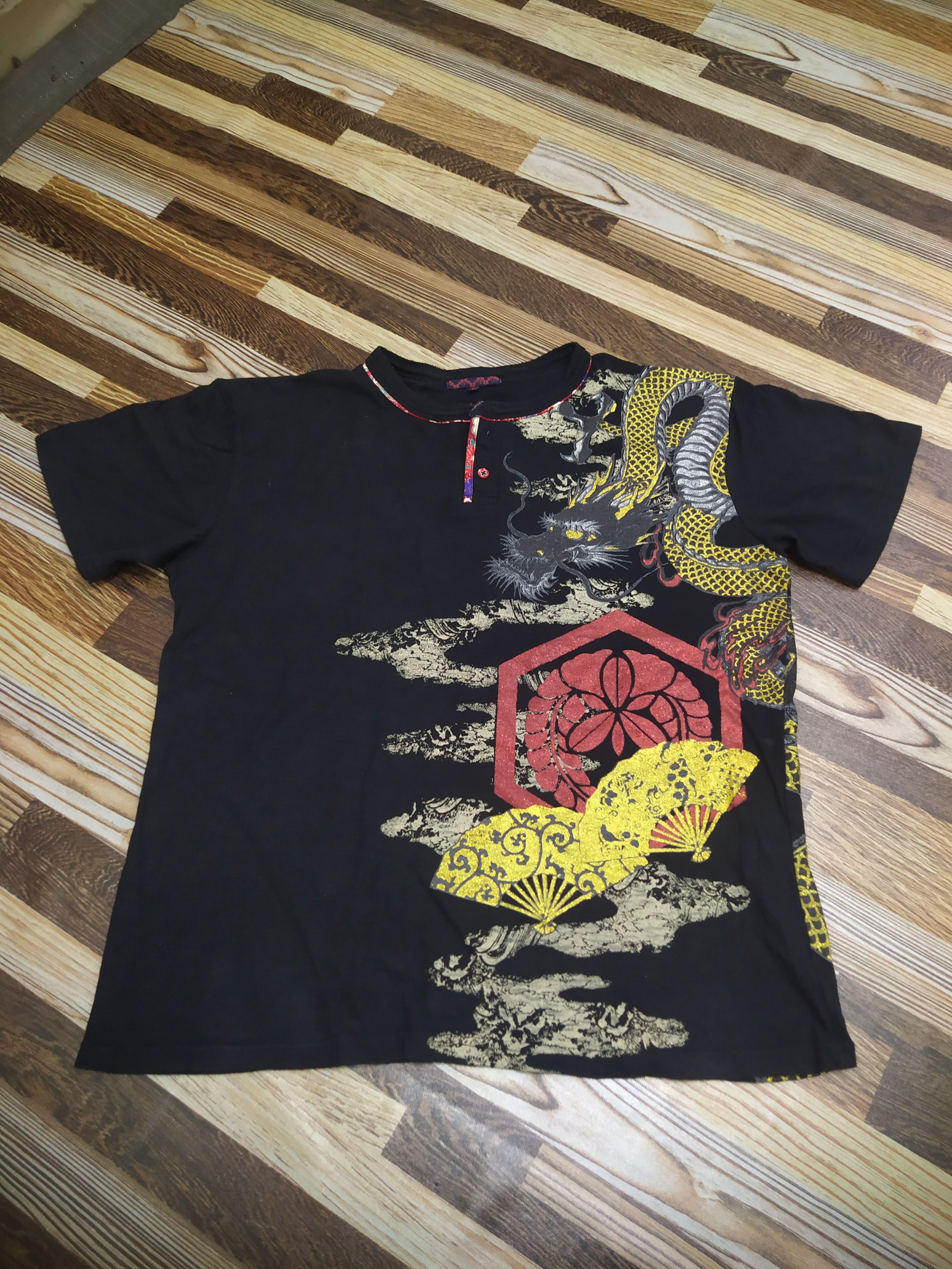 Japanese Brand Vintage Japanese Dragon Graphic Wagara T-Shirt Kimono Print Size US L / EU 52-54 / 3 - 11 Thumbnail
