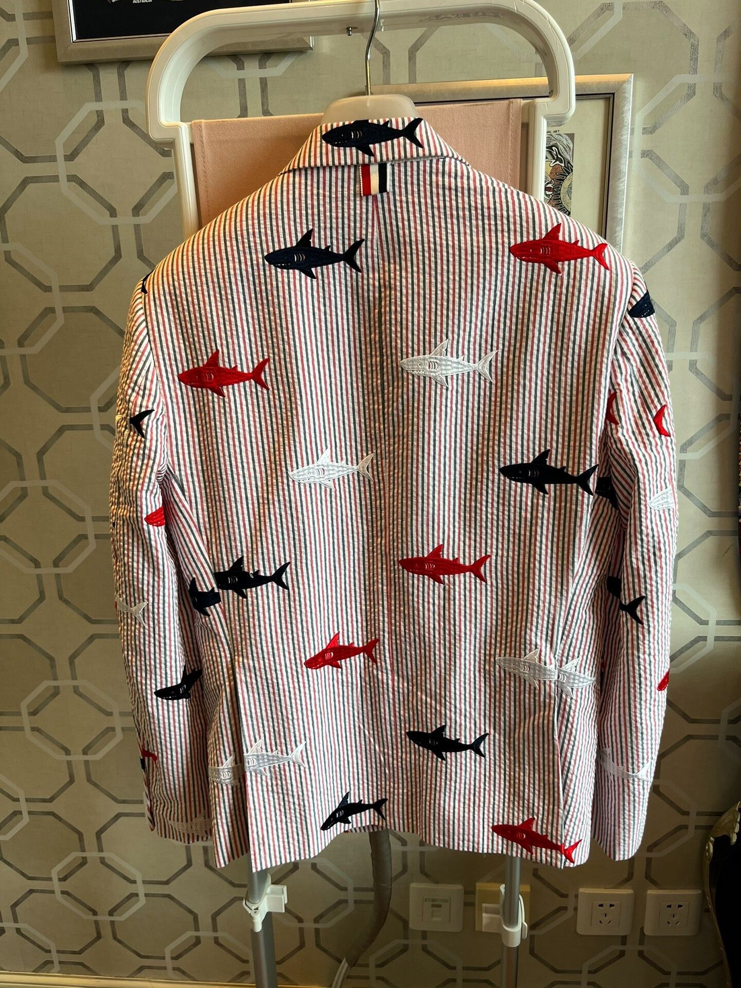Thom Browne Thom Browne Shark Embroidered Striped Blazer Size US XS / EU 42 / 0 - 6 Thumbnail