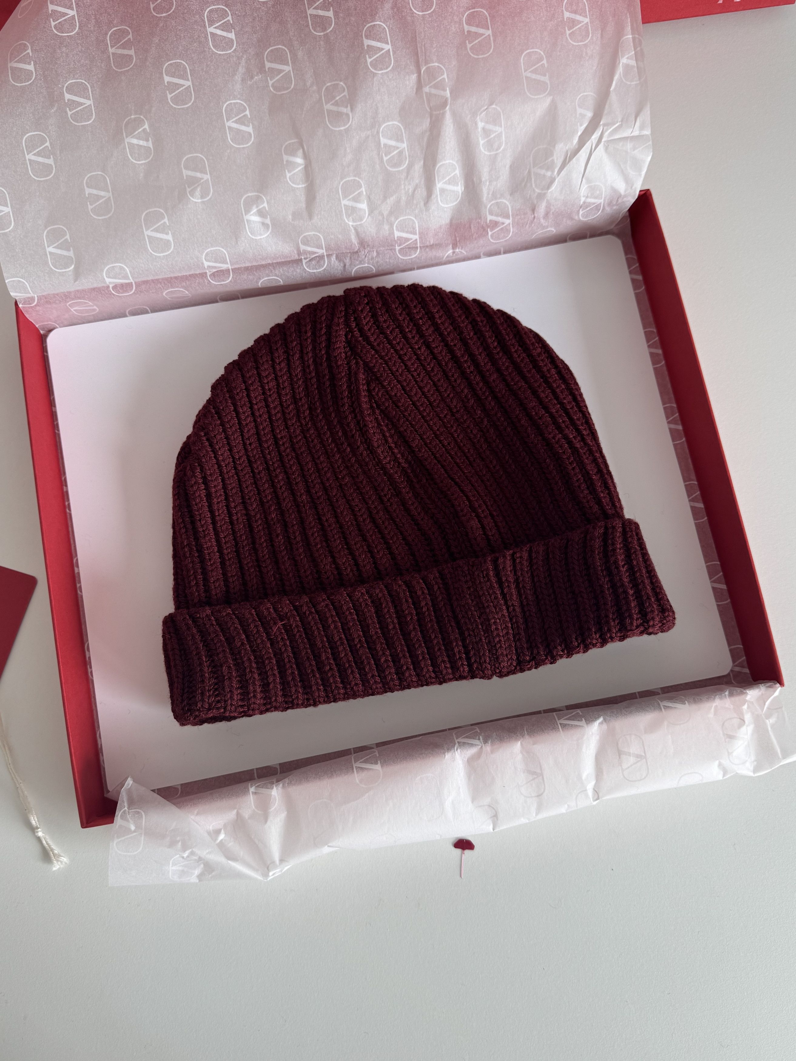 Valentino VALENTINO HAT | BURGUDNY | NEW Size ONE SIZE - 10 Thumbnail