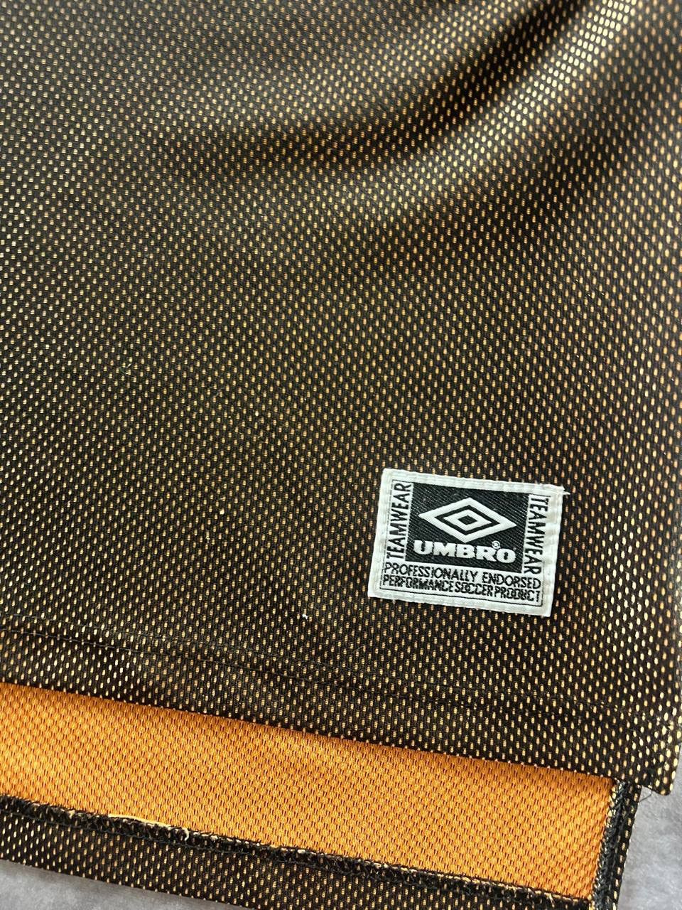 Umbro Vintage Umbro Canada GK Jersey 90s JOTUN Sponsor Size XL Size US XL / EU 56 / 4 - 6 Thumbnail
