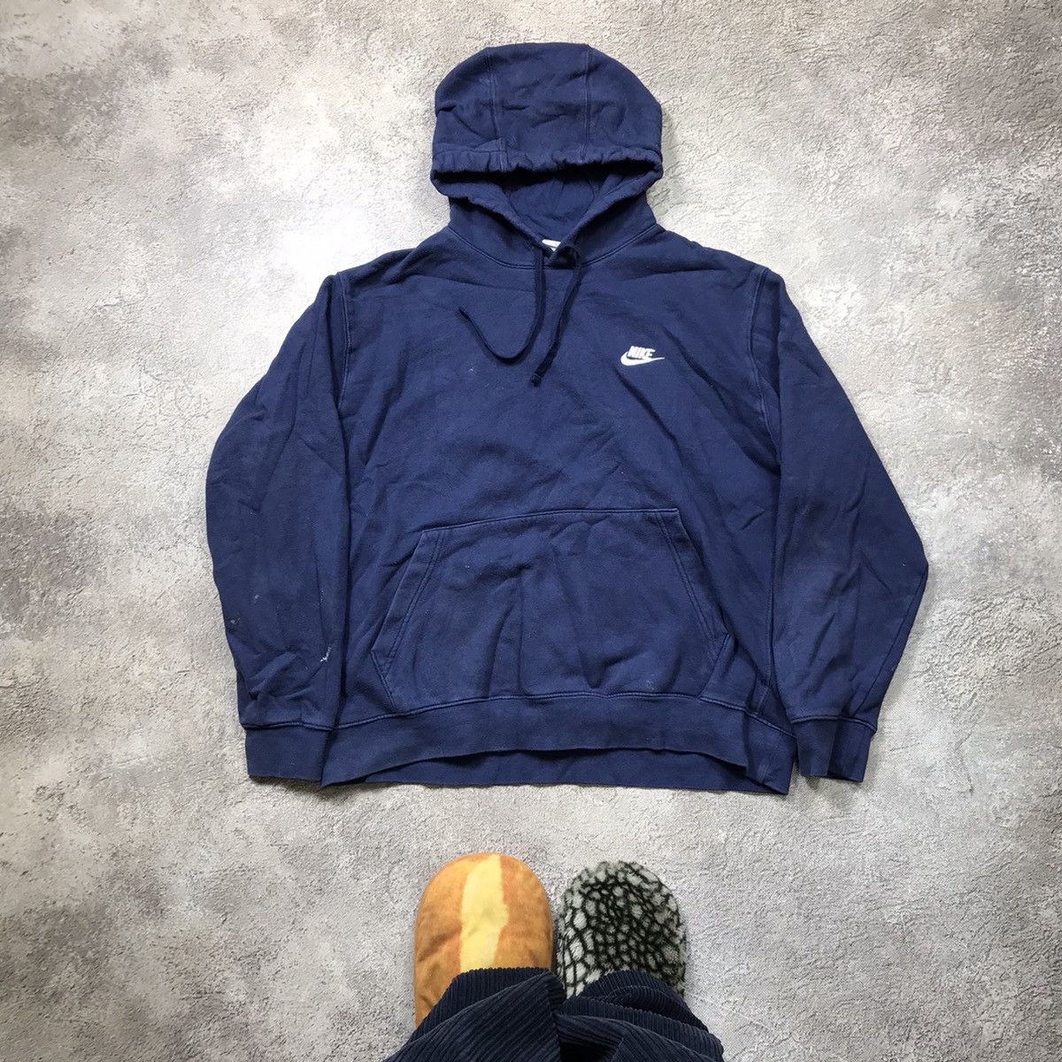 Vintage Vintage 2000s Nike Swoosh Hoodie Y2K Streetwear Navy Logo XL Size US XL / EU 56 / 4 - 1 Thumbnail