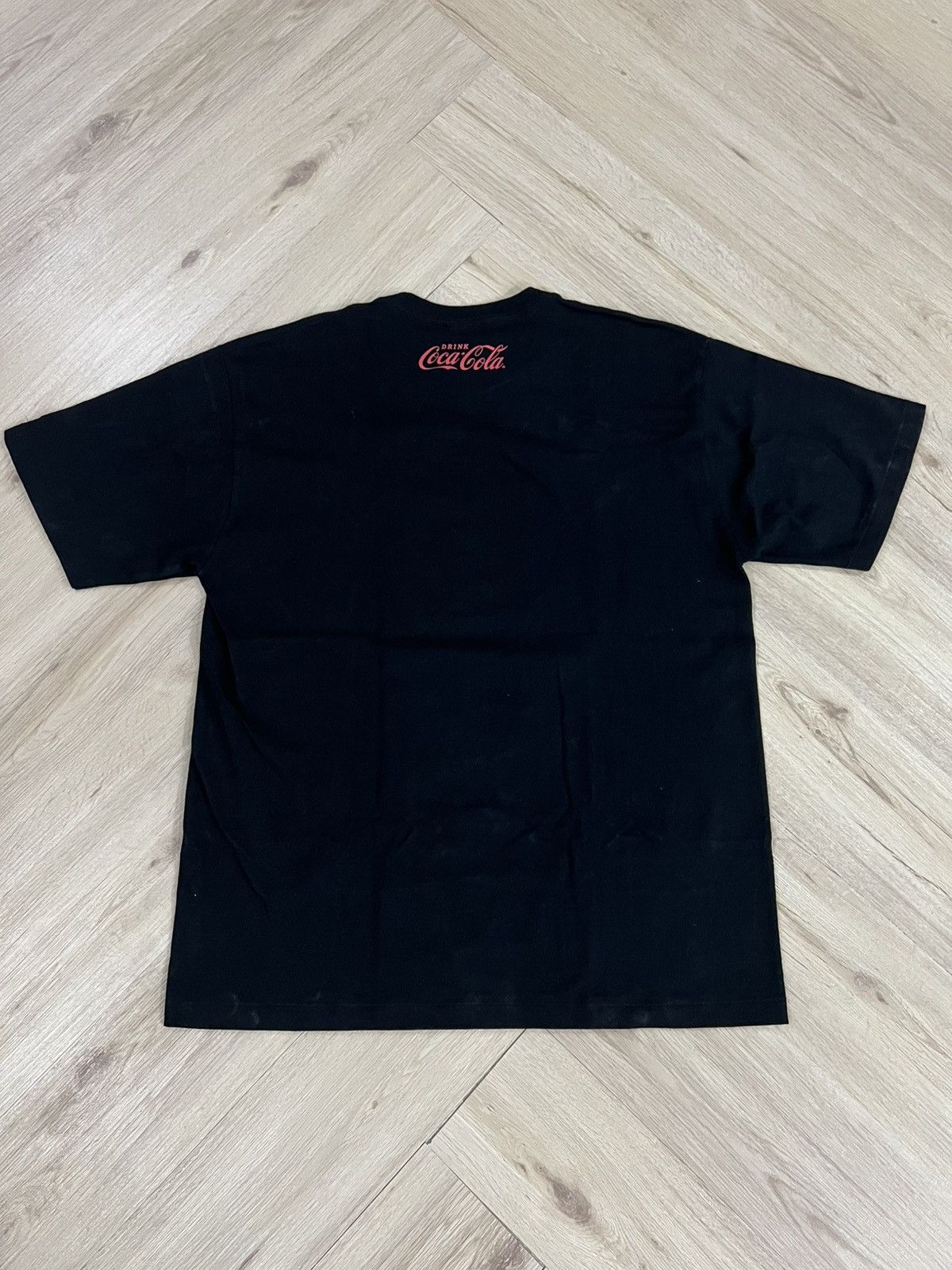 Bape × Coca Cola Bape x Coca Cola Tee Like New Size US XXL / EU 58 / 5 - 2 Thumbnail