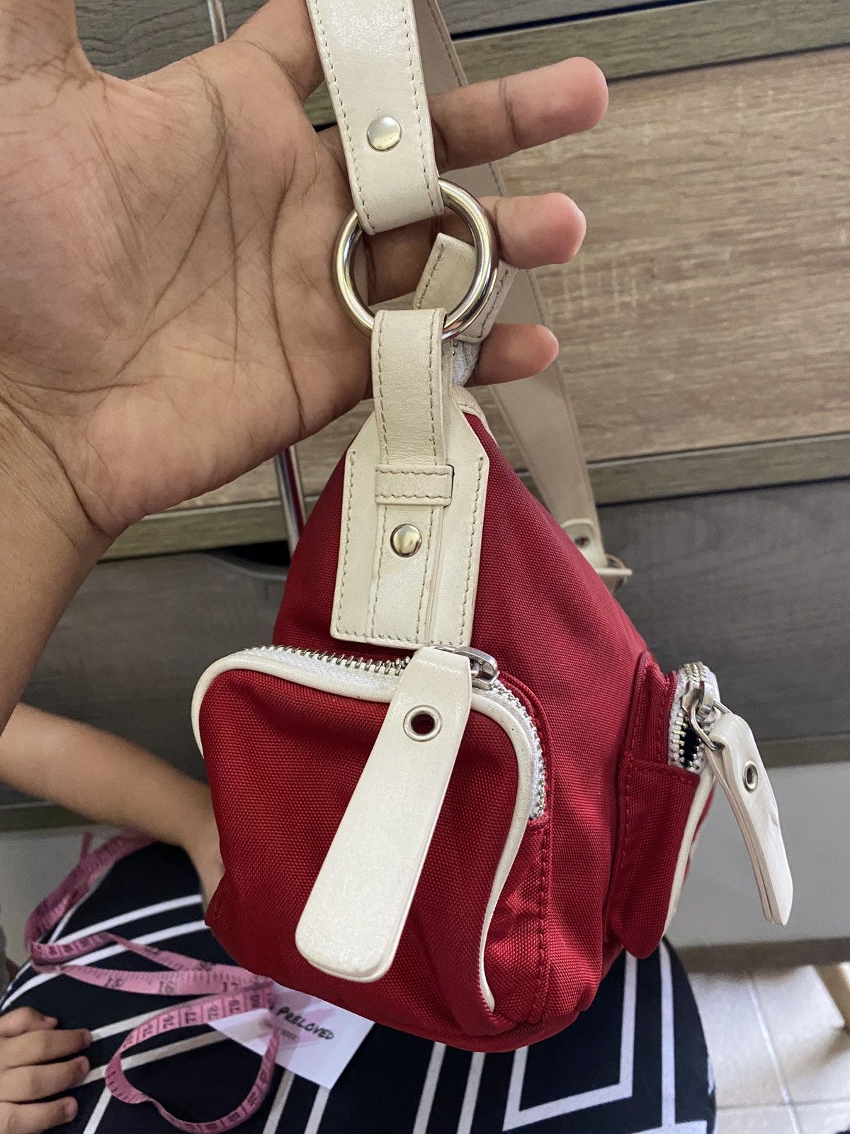 Burberry Burberry Red Nilon Shoulder Bag Size ONE SIZE - 6 Thumbnail
