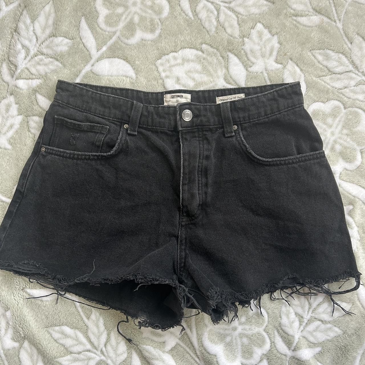 Other Cotton:On Denim Shorts Size 30 Black Size 30" / US 8 / IT 44 - 1 Thumbnail