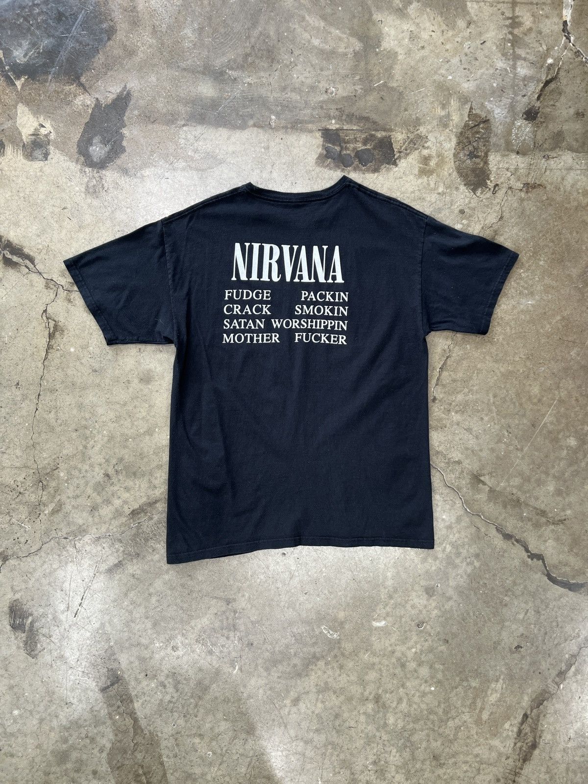 Band Tees Vintage 2001 Nirvana Vestibule Band Tee Large Size US L / EU 52-54 / 3 - 5 Thumbnail