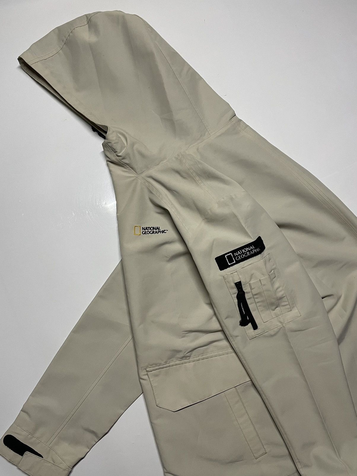 Adventure Bound × Costume National National geographic parka outdoor windbreaker jacket Size US L / EU 52-54 / 3 - 15 Thumbnail