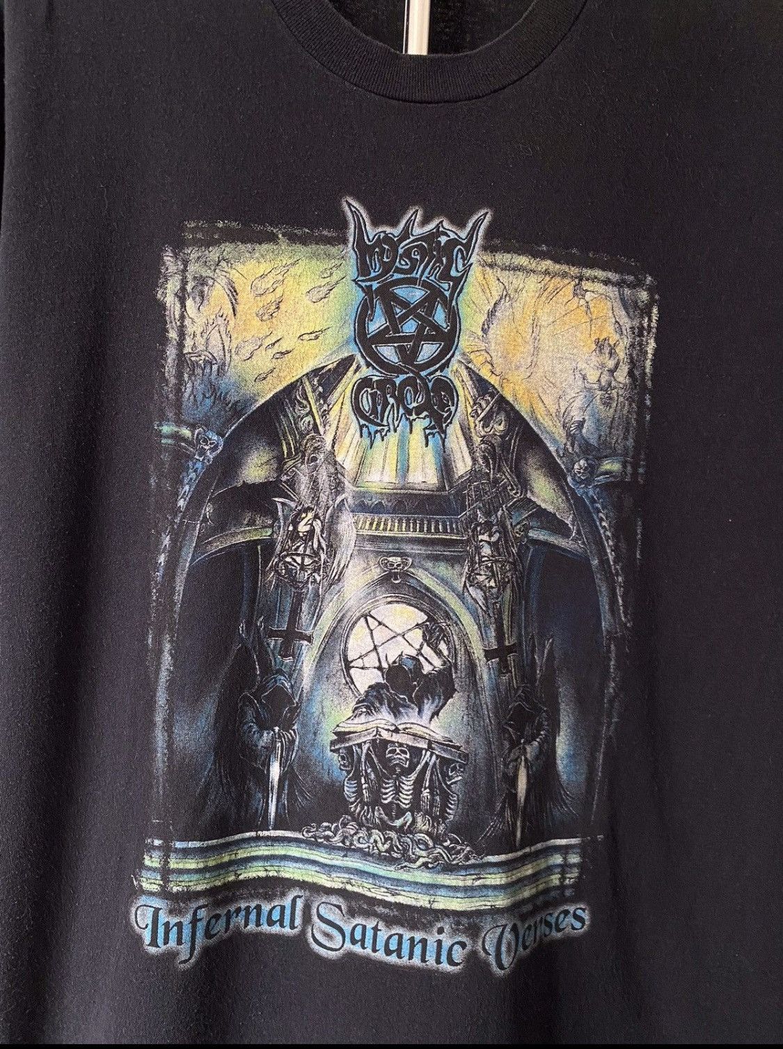 Band Tees × Vintage Vintage Mystic Circle Infernal Satanic Verses T-shirt Size US L / EU 52-54 / 3 - 2 Thumbnail