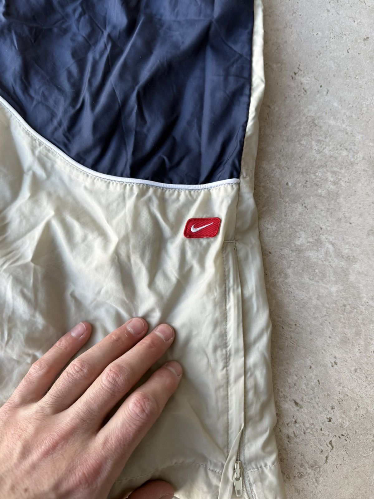 Nike Vintage Nike Nylon Pants Size US 36 / EU 52 - 3 Thumbnail