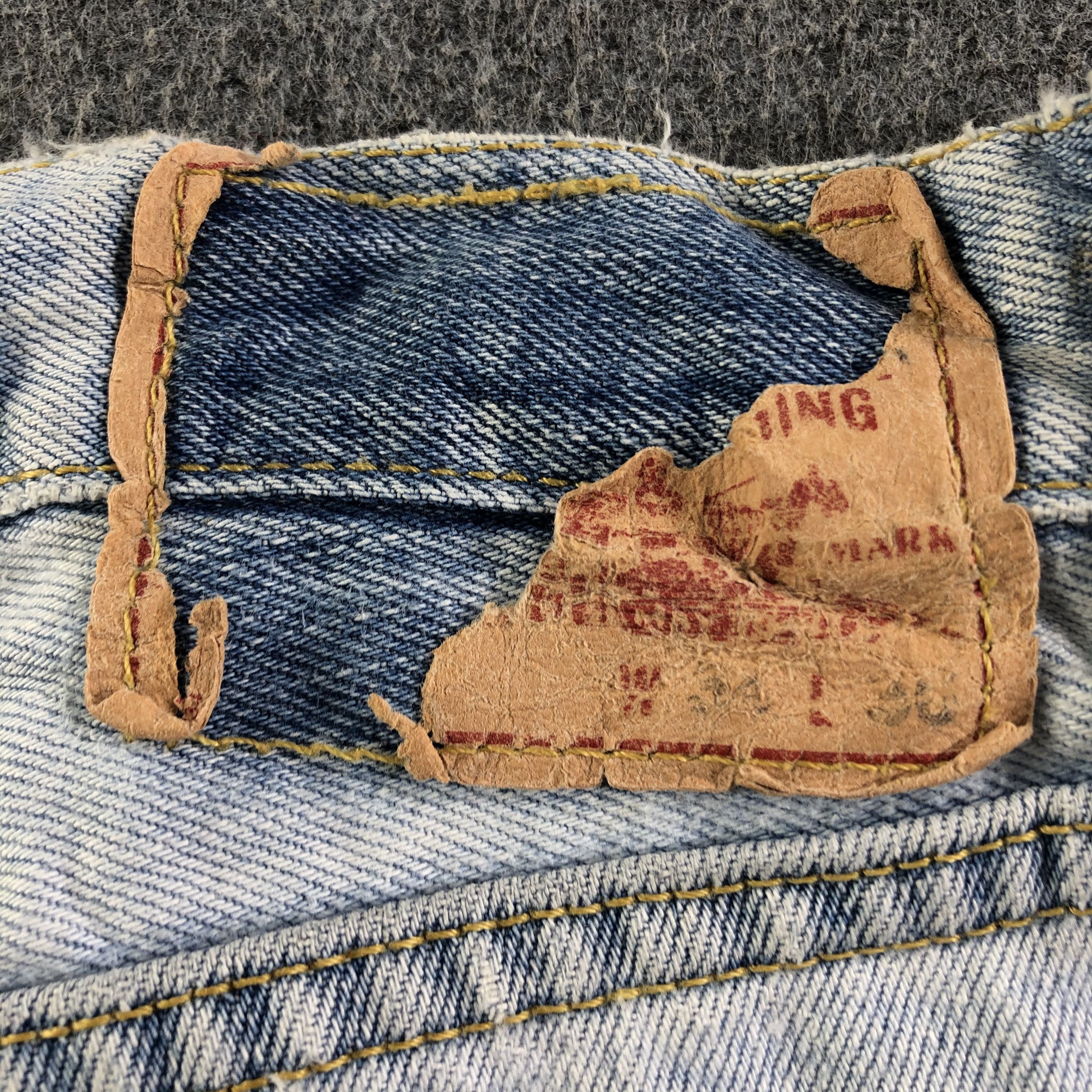 Levi's Vintage Light Wash Levis 505 Jeans-J3197 Size US 34 / EU 50 - 5 Thumbnail