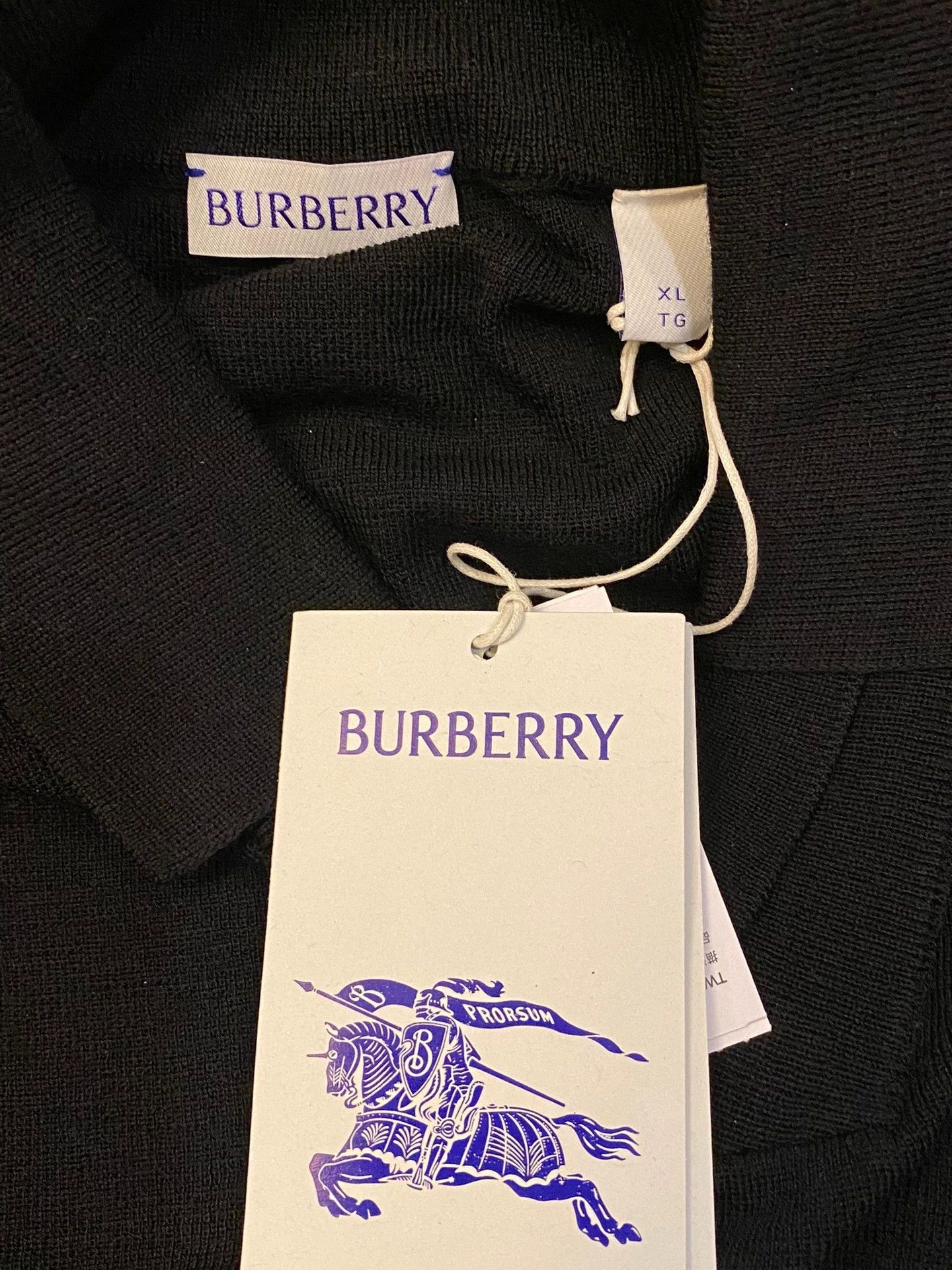 Burberry Burberry 100% Wool SS Polo NWT Auth Star Style Size US XL / EU 56 / 4 - 4 Thumbnail