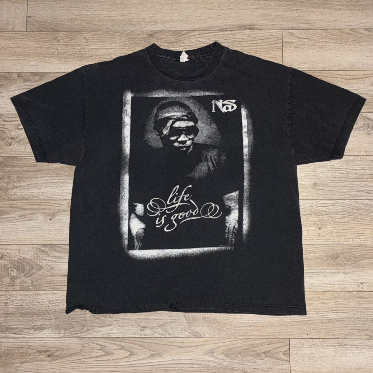 AAA Vintage Nas rap tee “Life is good” distressed faded Size US XL / EU 56 / 4 - 1 Thumbnail