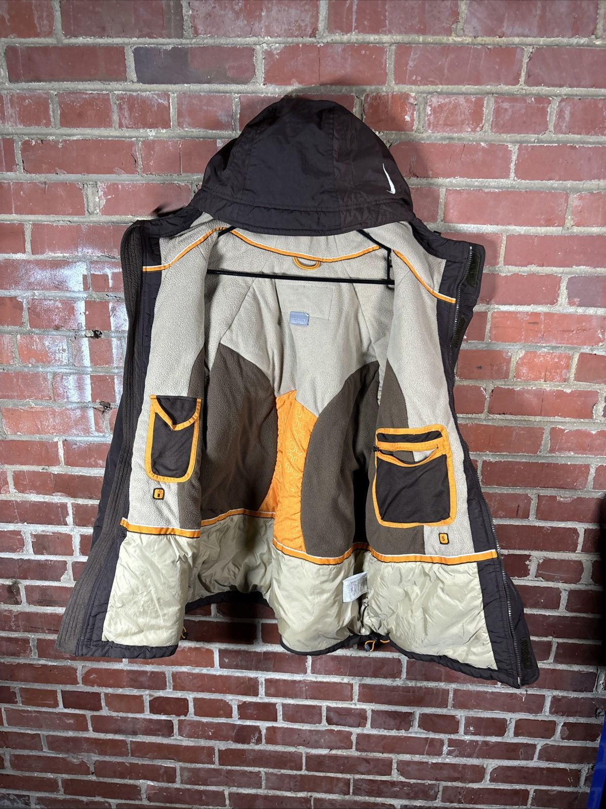 Nike Vintage Y2K Nike Swoosh Winter Jacket Zip Up Mens Large Size US M / EU 48-50 / 2 - 5 Thumbnail