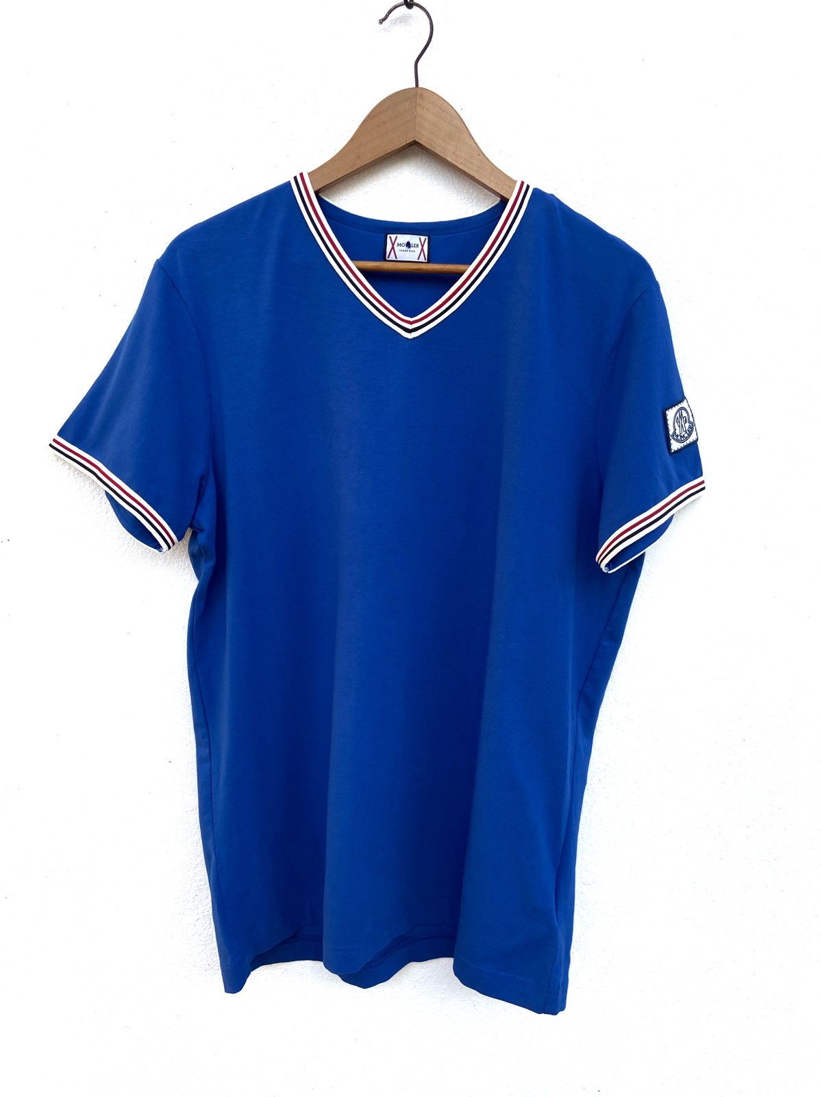 Moncler 🔥 Moncler t shirt Moncler Gamme Bleu tee Size US M / EU 48-50 / 2 - 2 Thumbnail
