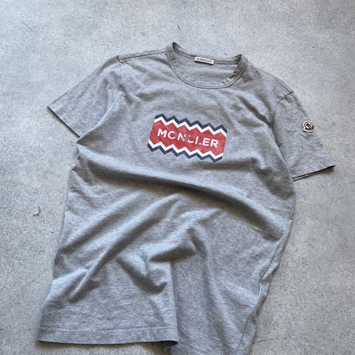 Moncler Moncler t shirt Size US S / EU 44-46 / 1 - 2 Thumbnail