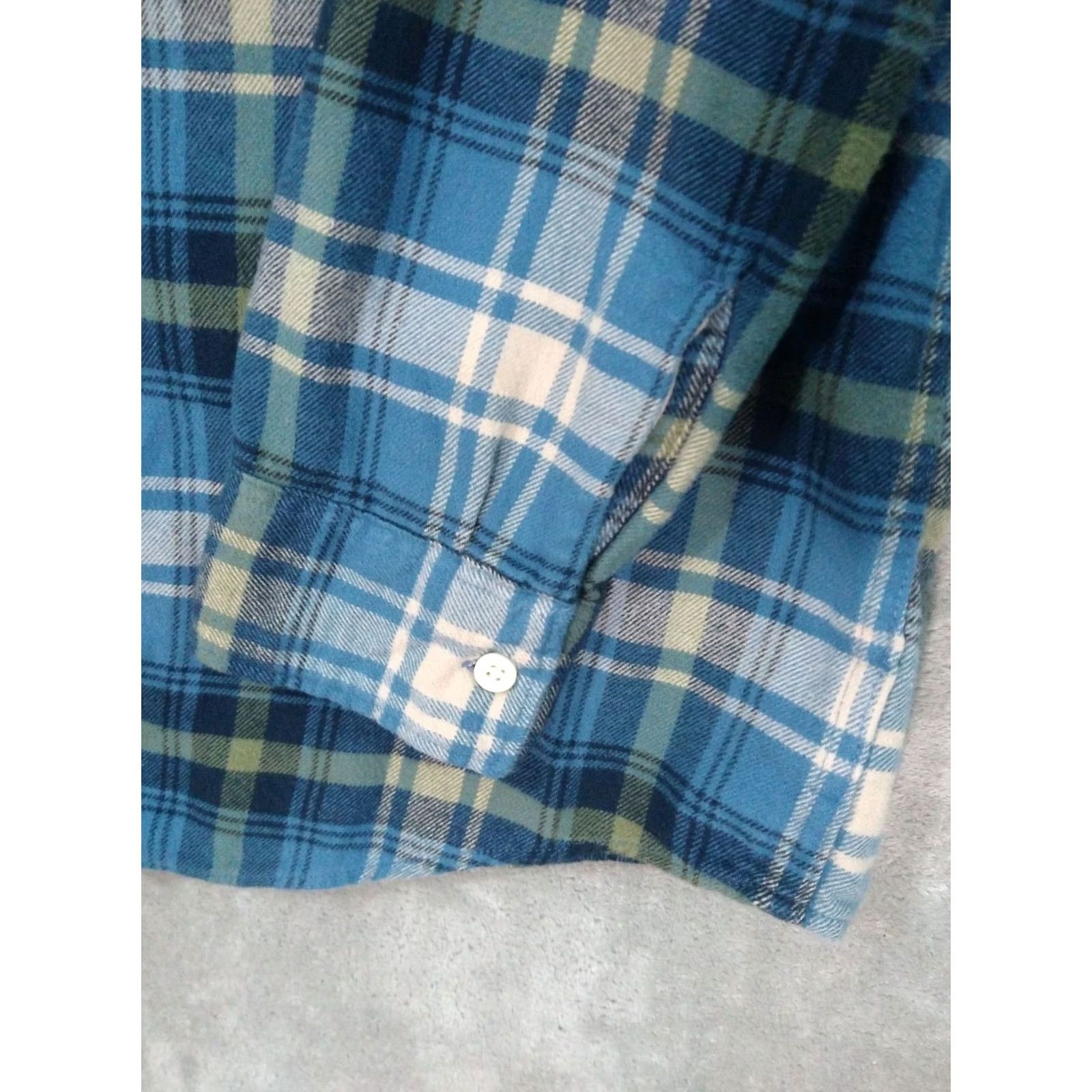 American Eagle Outfitters American Eagle Shirt Mens 2XL Blue Plaid Flannel Button Up Cotton Super Soft Size US XXL / EU 58 / 5 - 3 Thumbnail