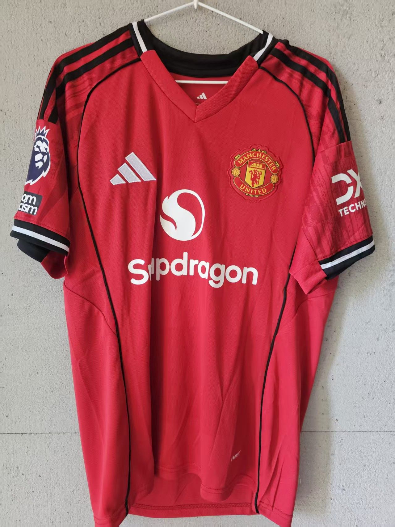 Other 30 Sesko Jersey 2025 26 MUFC Size US XL / EU 56 / 4 - 2 Thumbnail