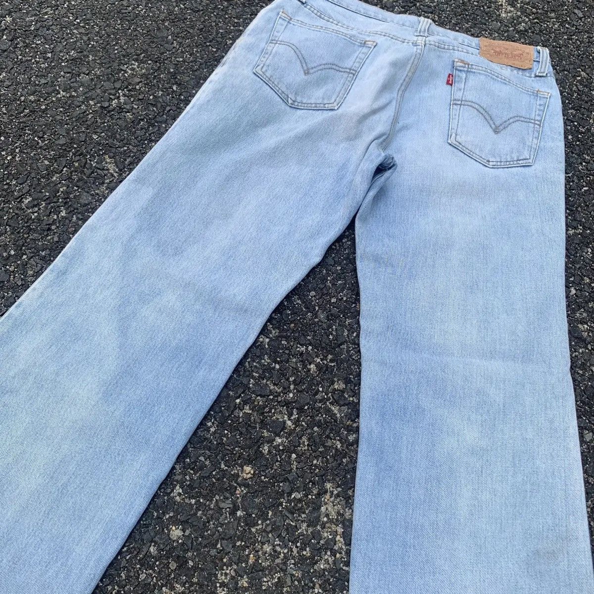 Levi's Vintage Levi’s 505 Jeans Light Wash Levis Denim Pants Size US 31 - 11 Thumbnail