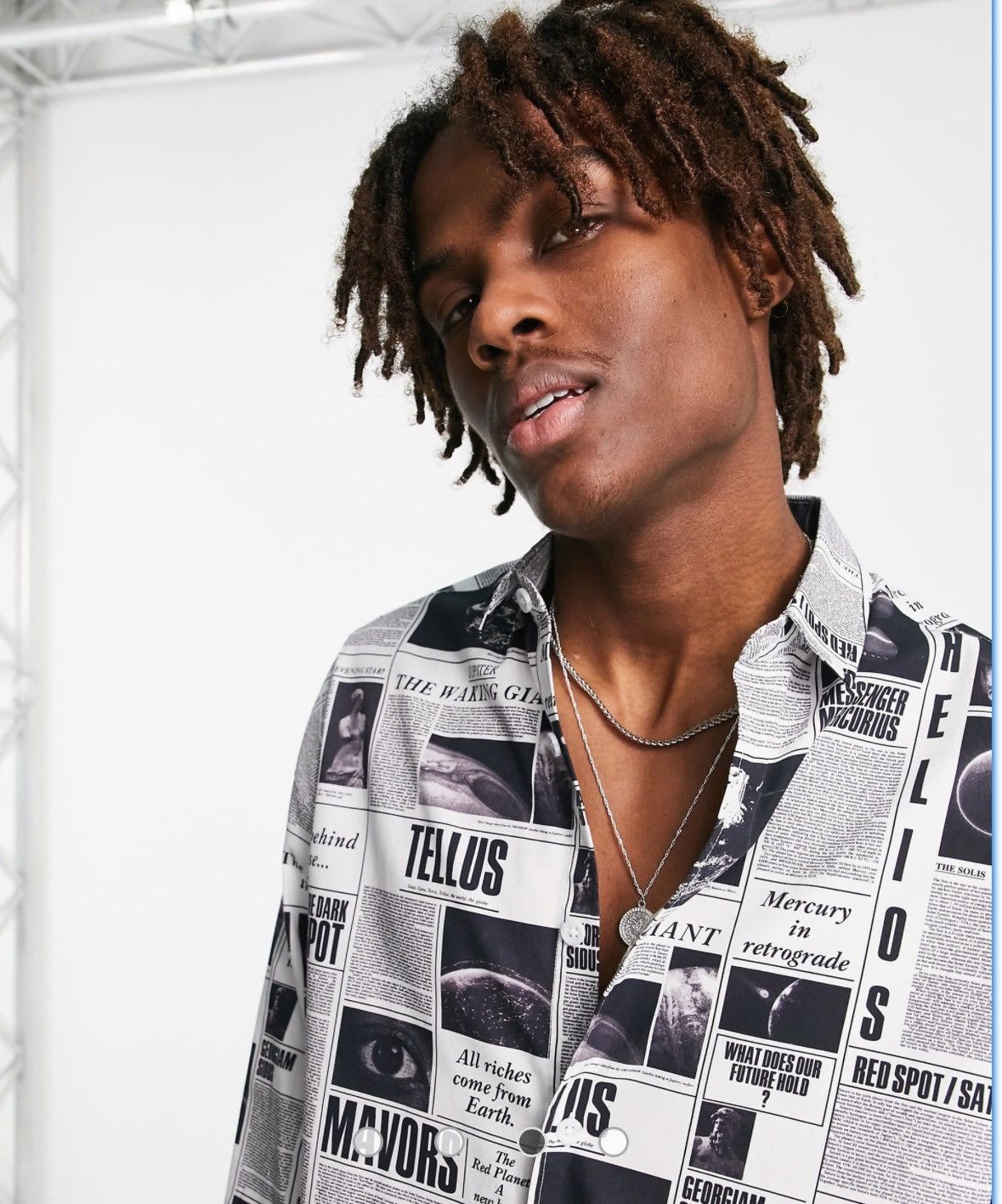 Designer ASOS DESIGN boxy oversized shirt in all over newspaper print Size US M / EU 48-50 / 2 - 4 Thumbnail