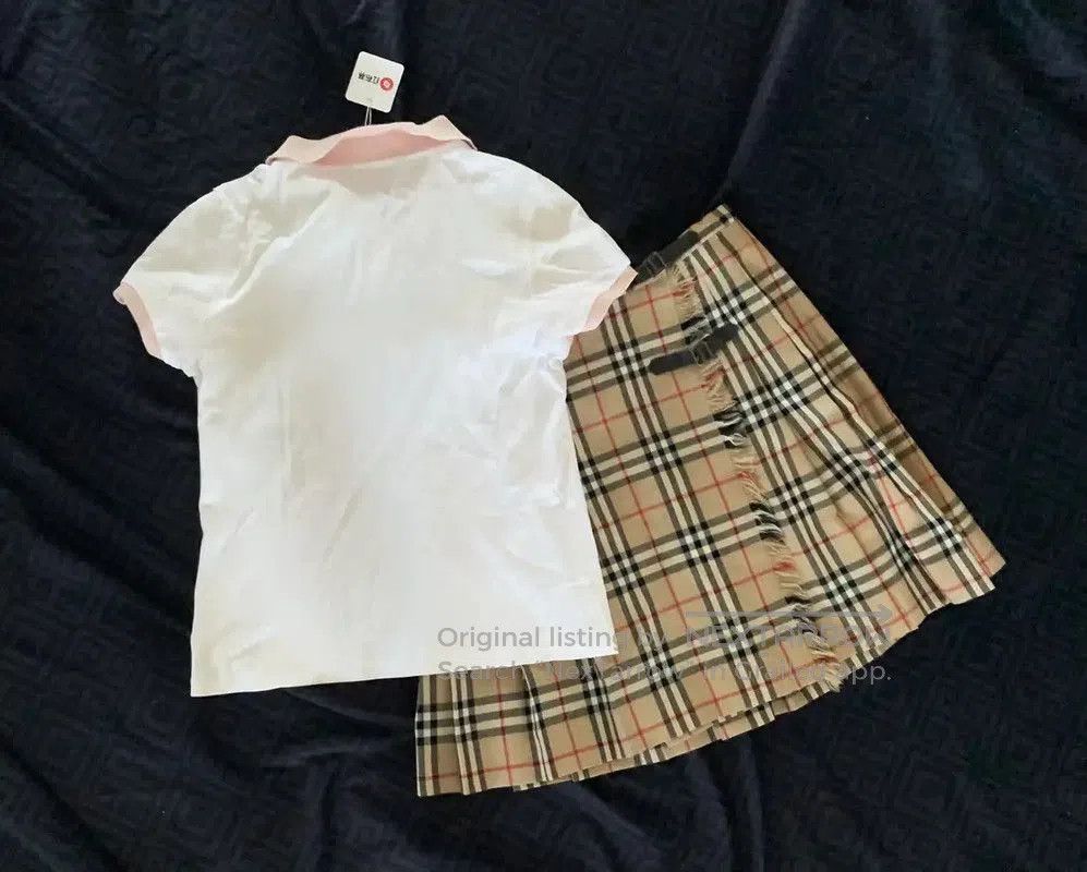 Burberry Burberry White Cotton Slim-Fit Women's Top. Size S / US 4 / IT 40 - 2 Thumbnail