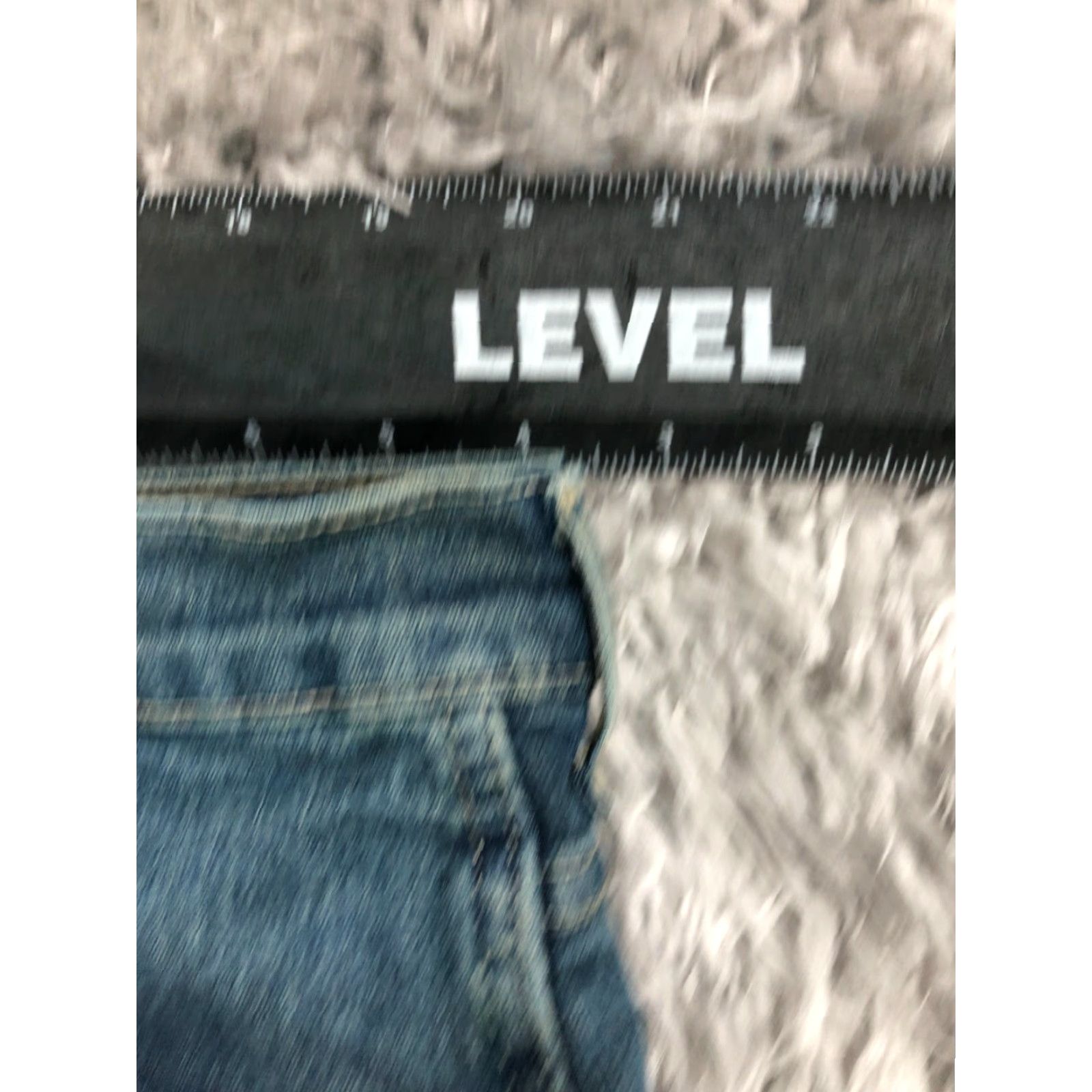 Dickies Dickies Bermuda Shorts Mens Regular Size 40 Mid Wash Blue Denim 5-Pocket Logo Belt Loops Flat Front Cotton Blend Casual Shorts Size US 40 / EU 56 - 2 Thumbnail