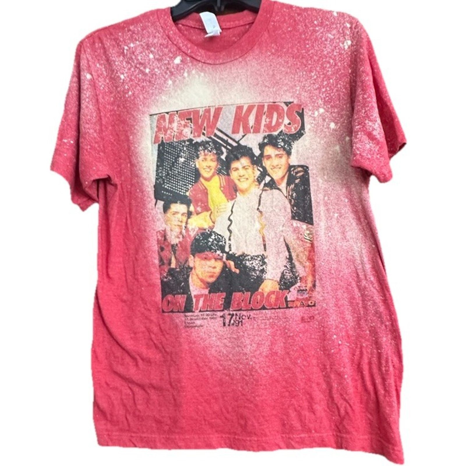 Other Rare Vintage New Kids On The Block Concert TShirt Bravo Mag Size US M / EU 48-50 / 2 - 1 Thumbnail