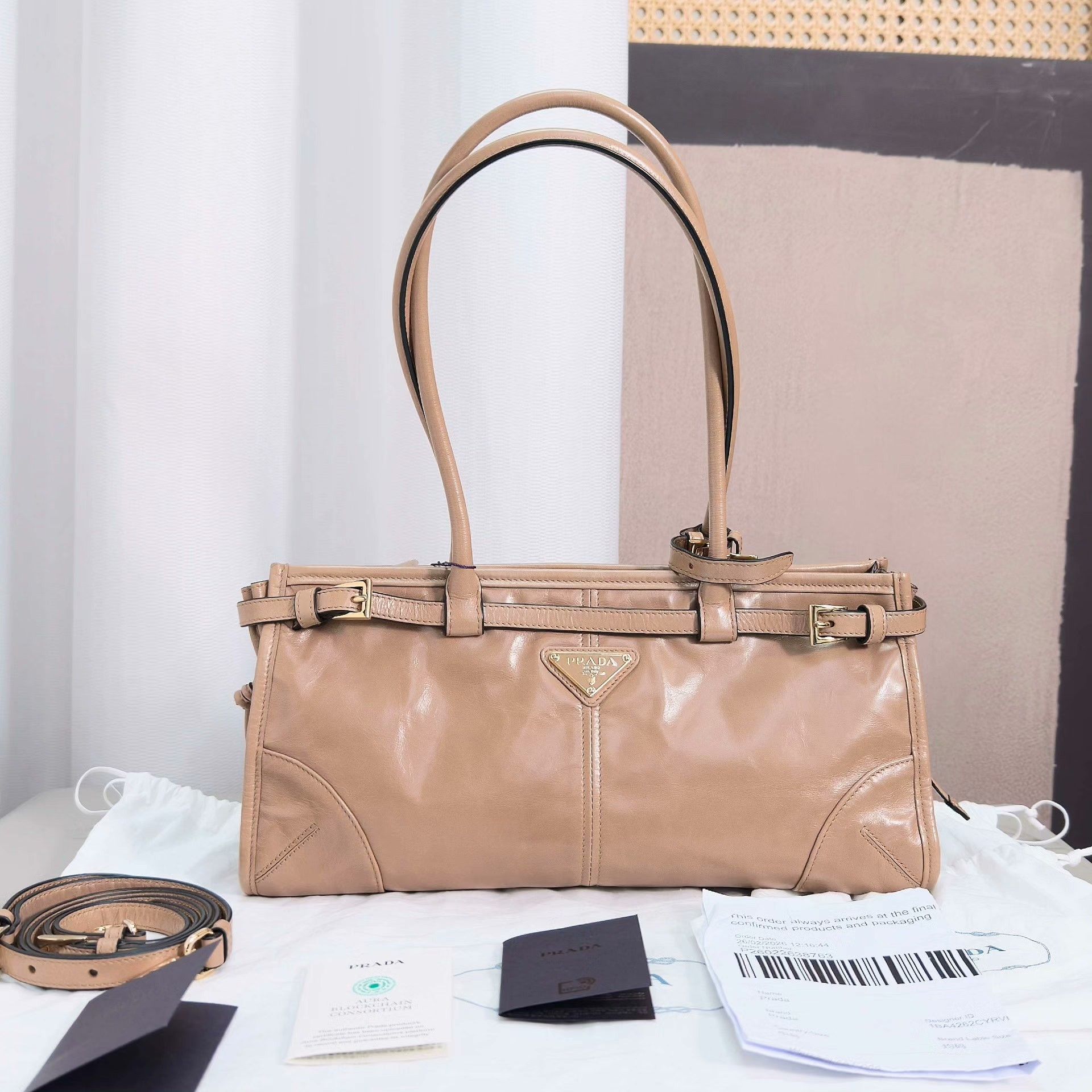Prada Pre-loved Bag Very good condition Size ONE SIZE - 1 Thumbnail