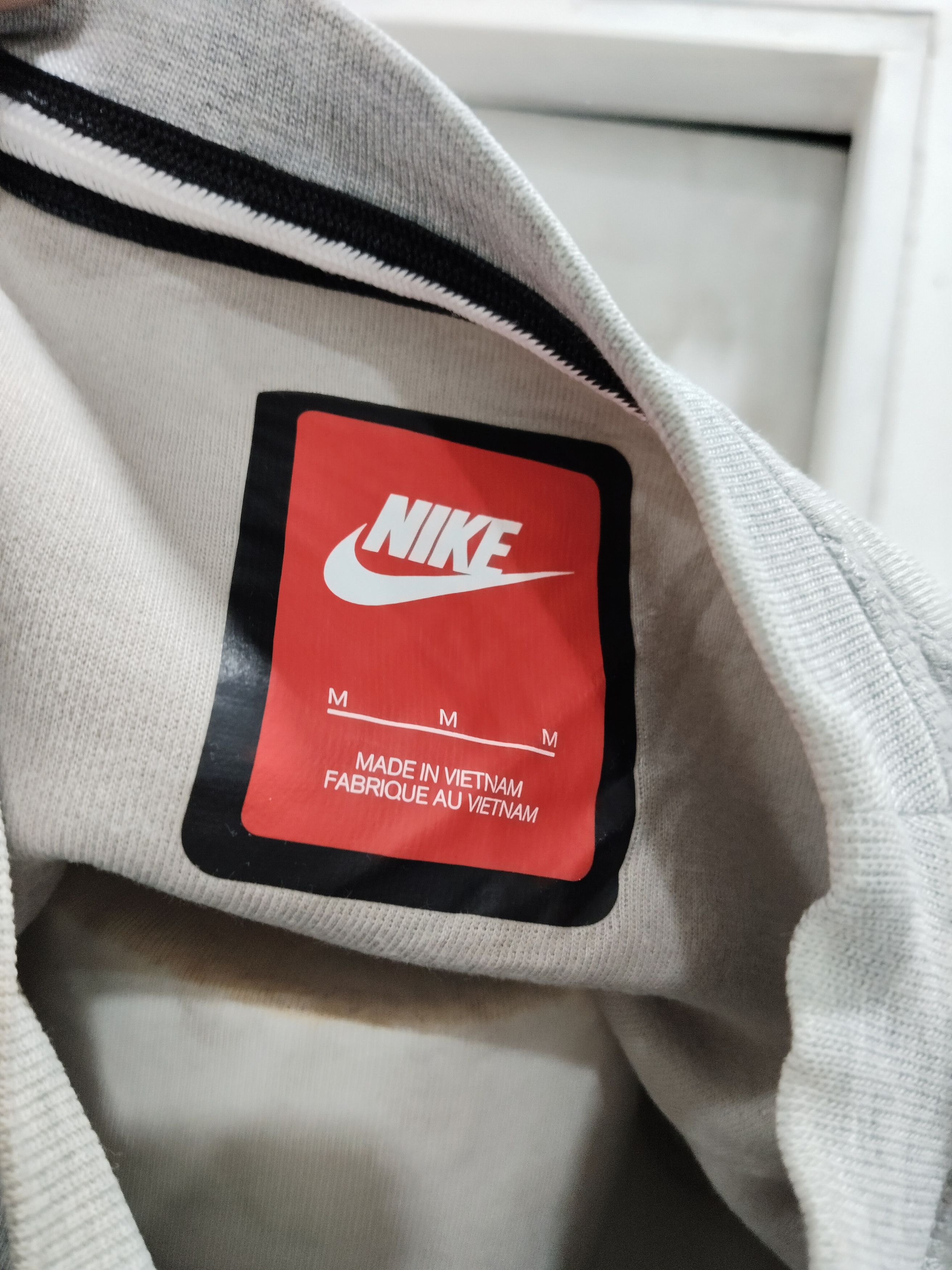 Nike × Vintage Nike Small Logo Pocket Sweatshirt Size US M / EU 48-50 / 2 - 5 Thumbnail